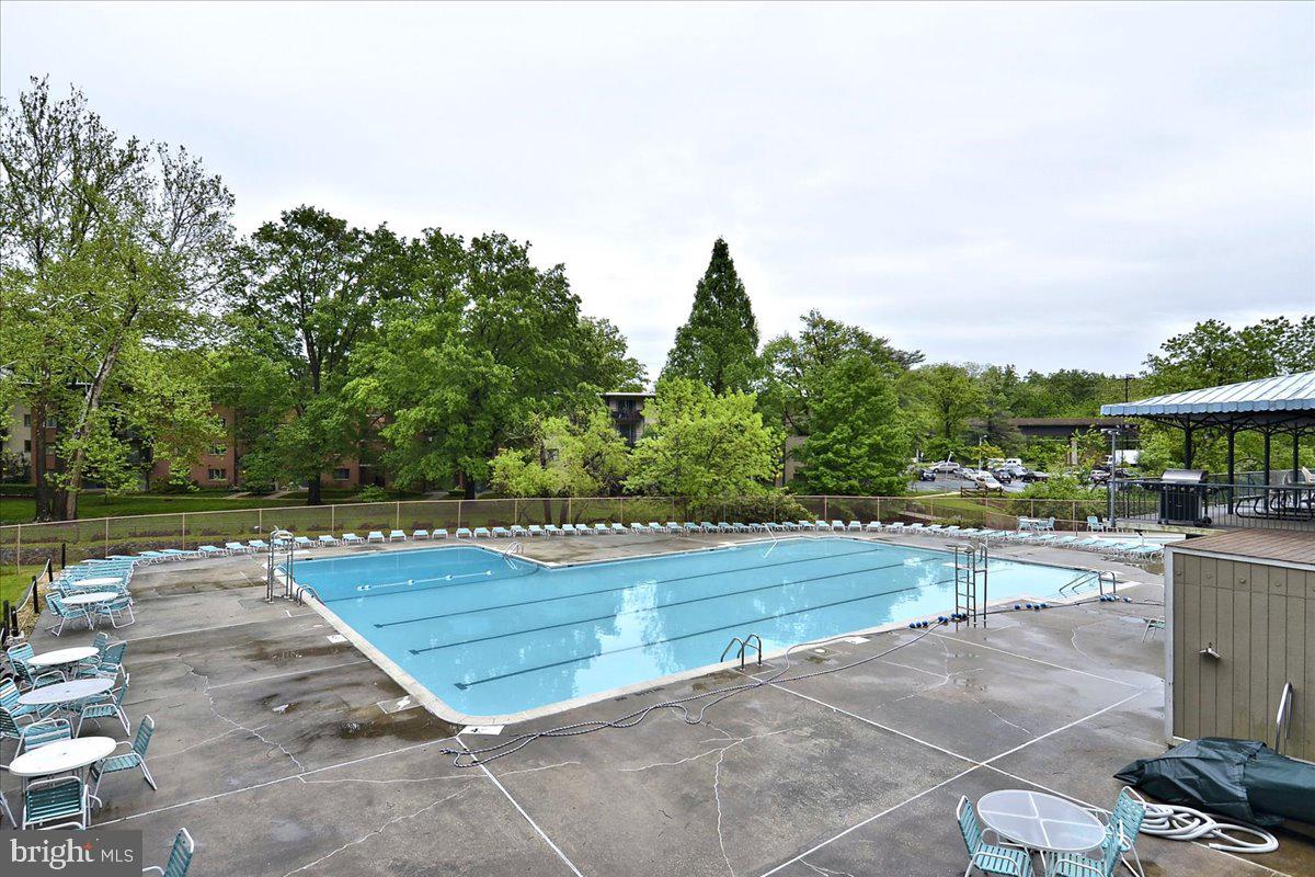 GROSVENOR PARK - Residential