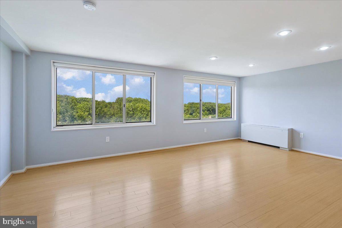 GROSVENOR PARK - Residential