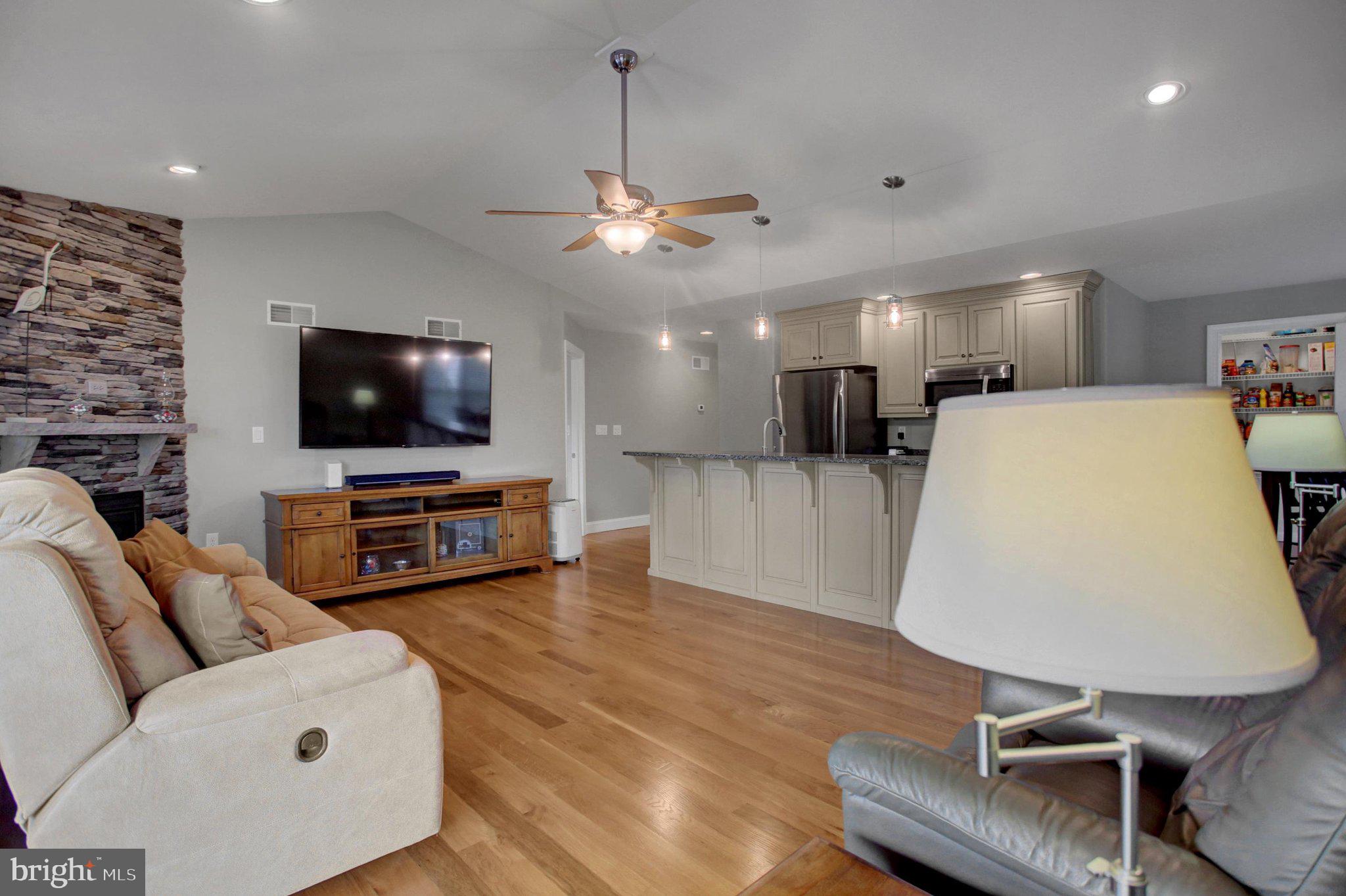 SHIPPENSBURG TOWNSHIP - Residential
