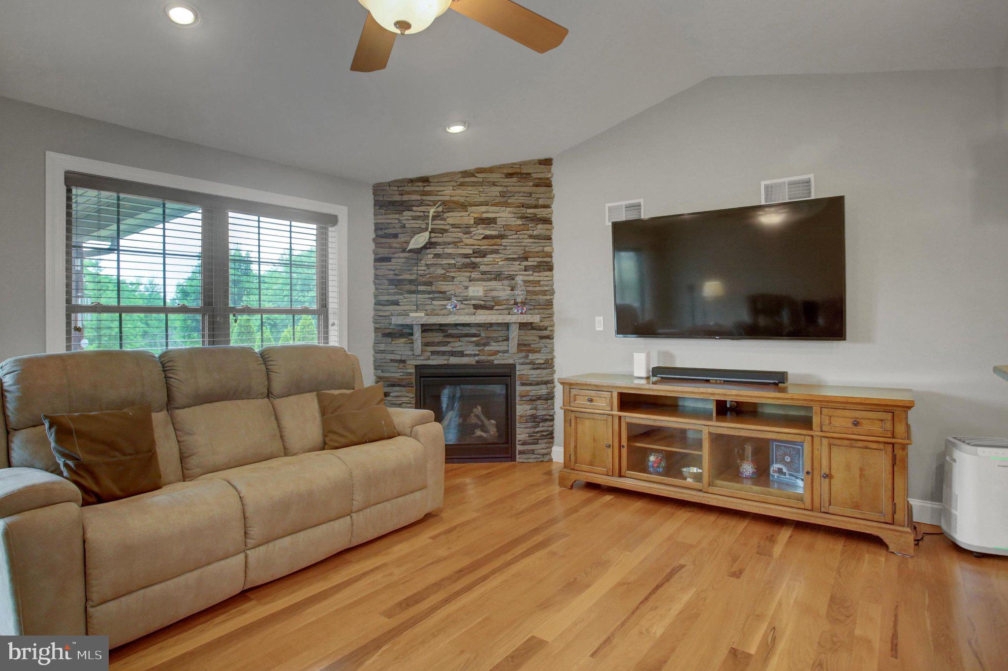 SHIPPENSBURG TOWNSHIP - Residential