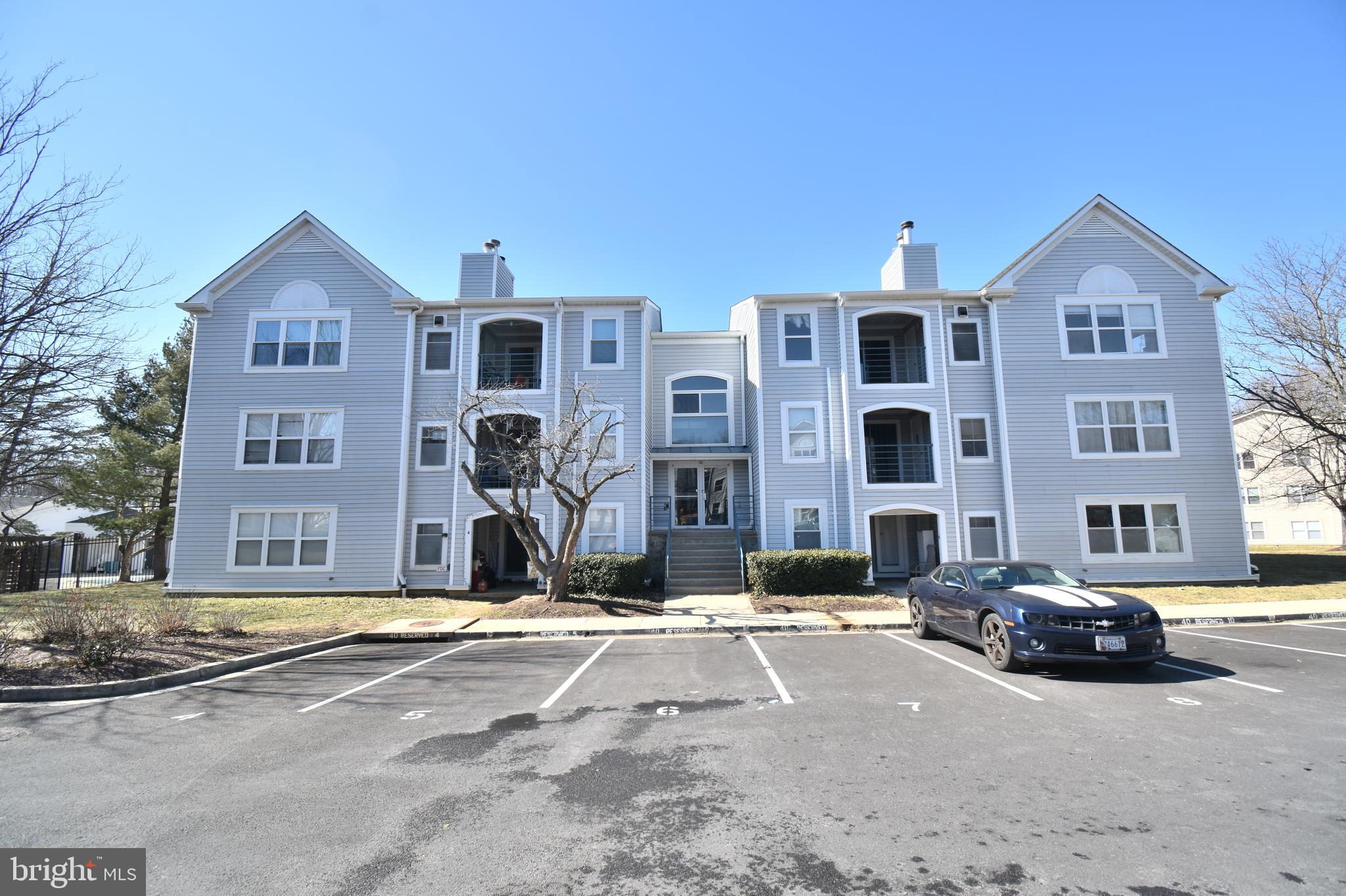 Super nice top floor unit with 2 bedrooms and 2 full bathrooms.  The unit boasts hardwood floors, fireplace, home office/study, and washer/dryer in the unit.  There is a balcony overlooking the grounds and community pool.  This is move in ready.