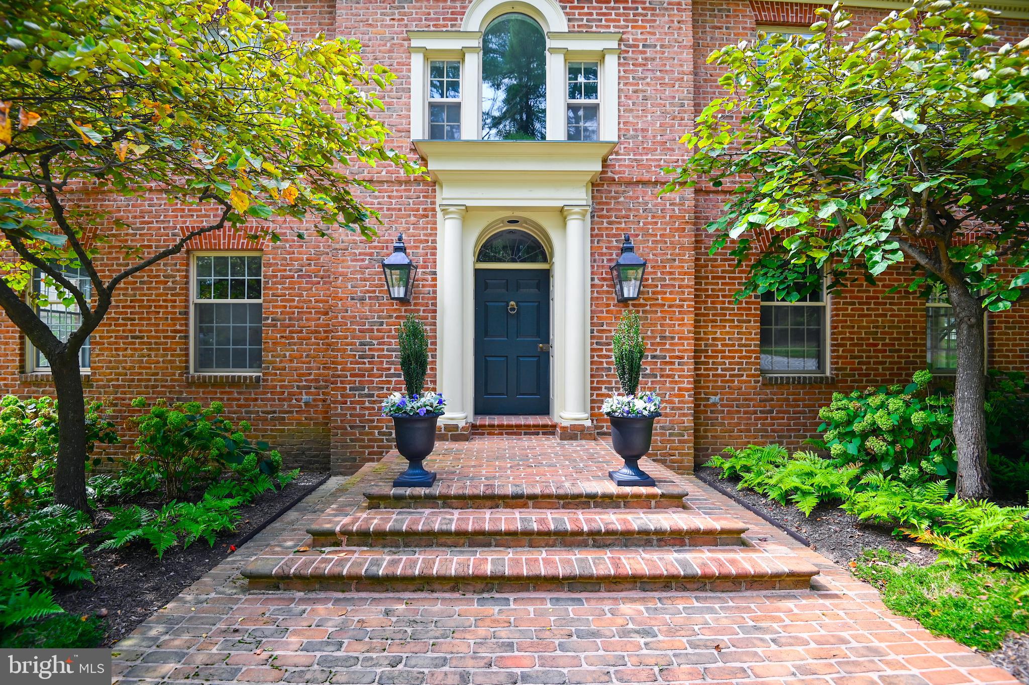 RUXTON - Residential