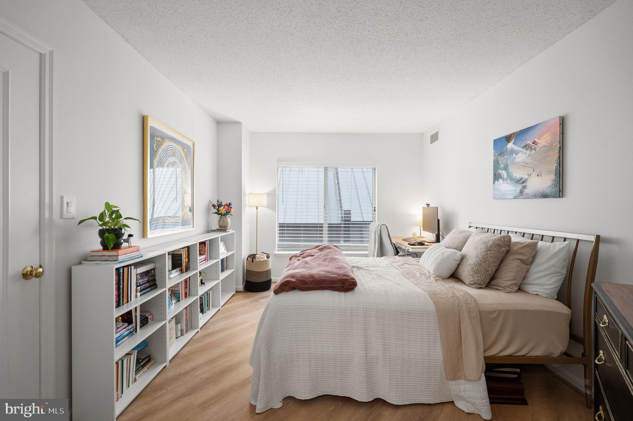 FALLSWOOD - Residential