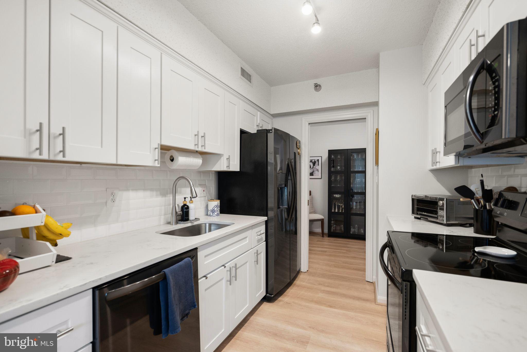 FALLSWOOD - Residential