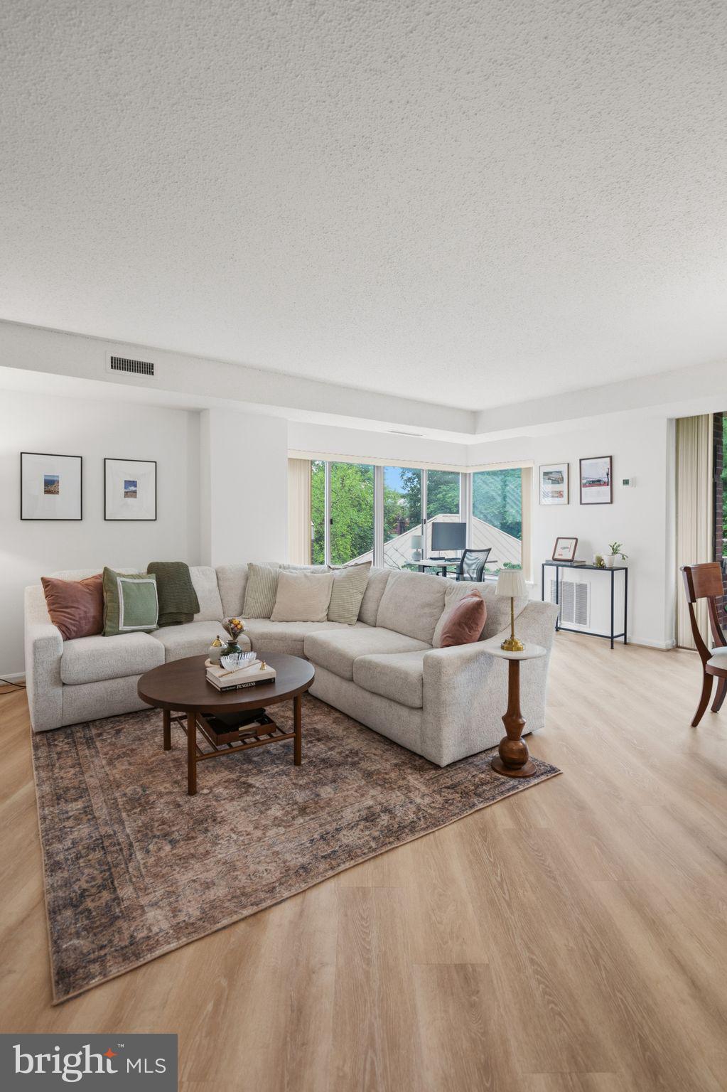 FALLSWOOD - Residential