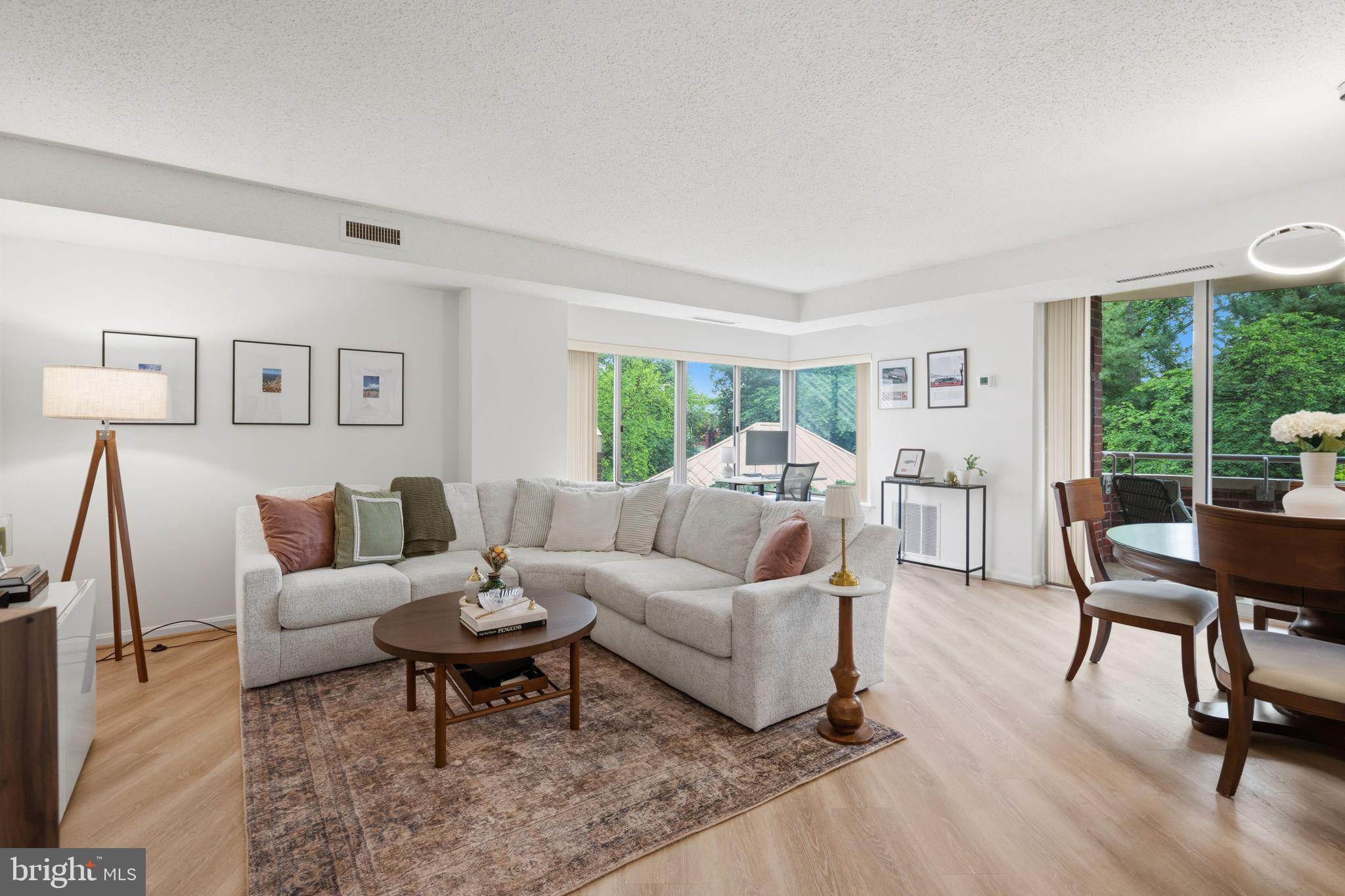 FALLSWOOD - Residential