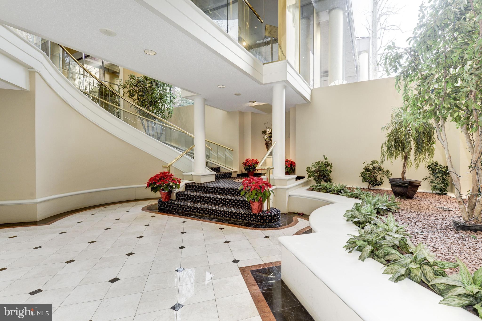 FALLSWOOD - Residential