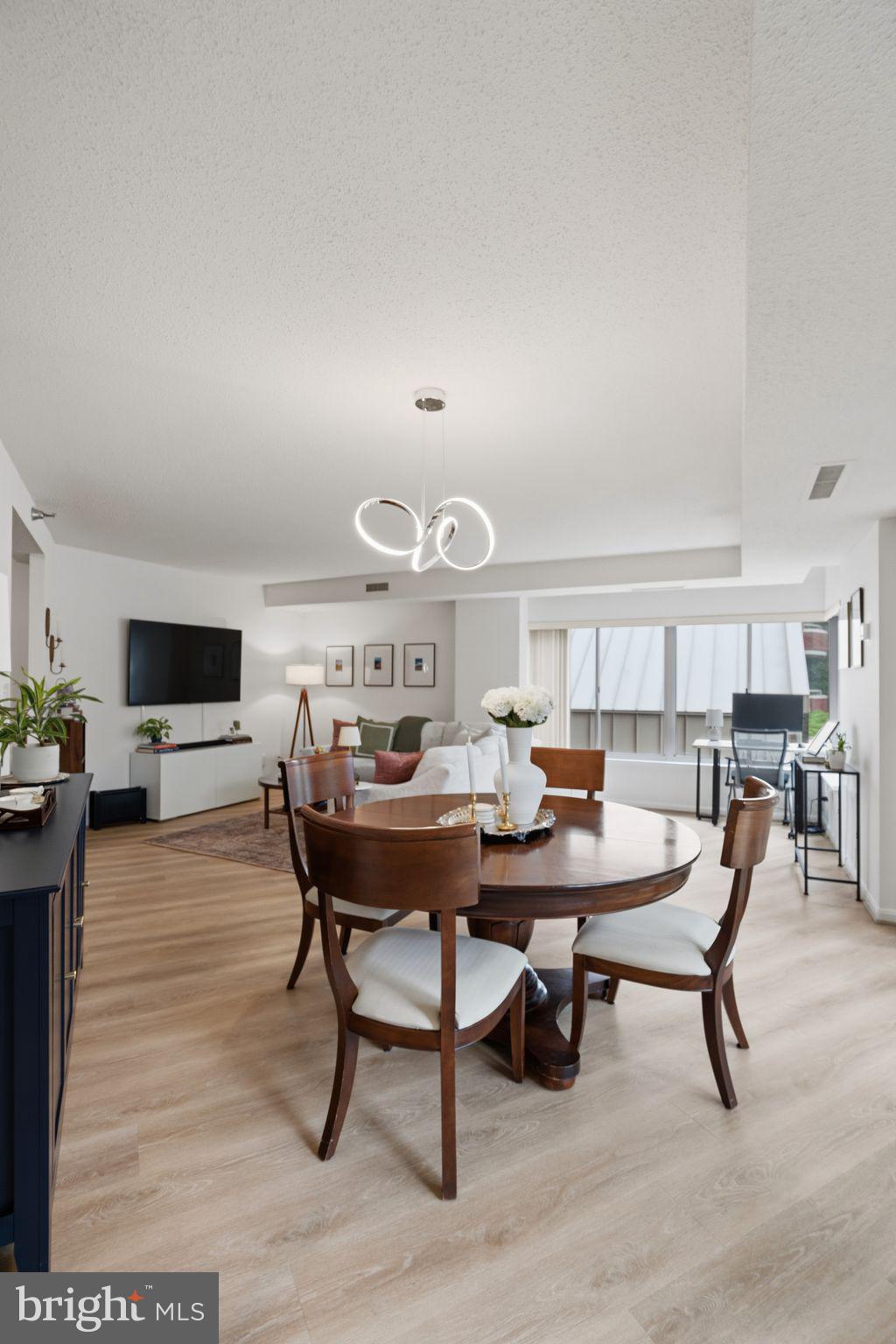 FALLSWOOD - Residential