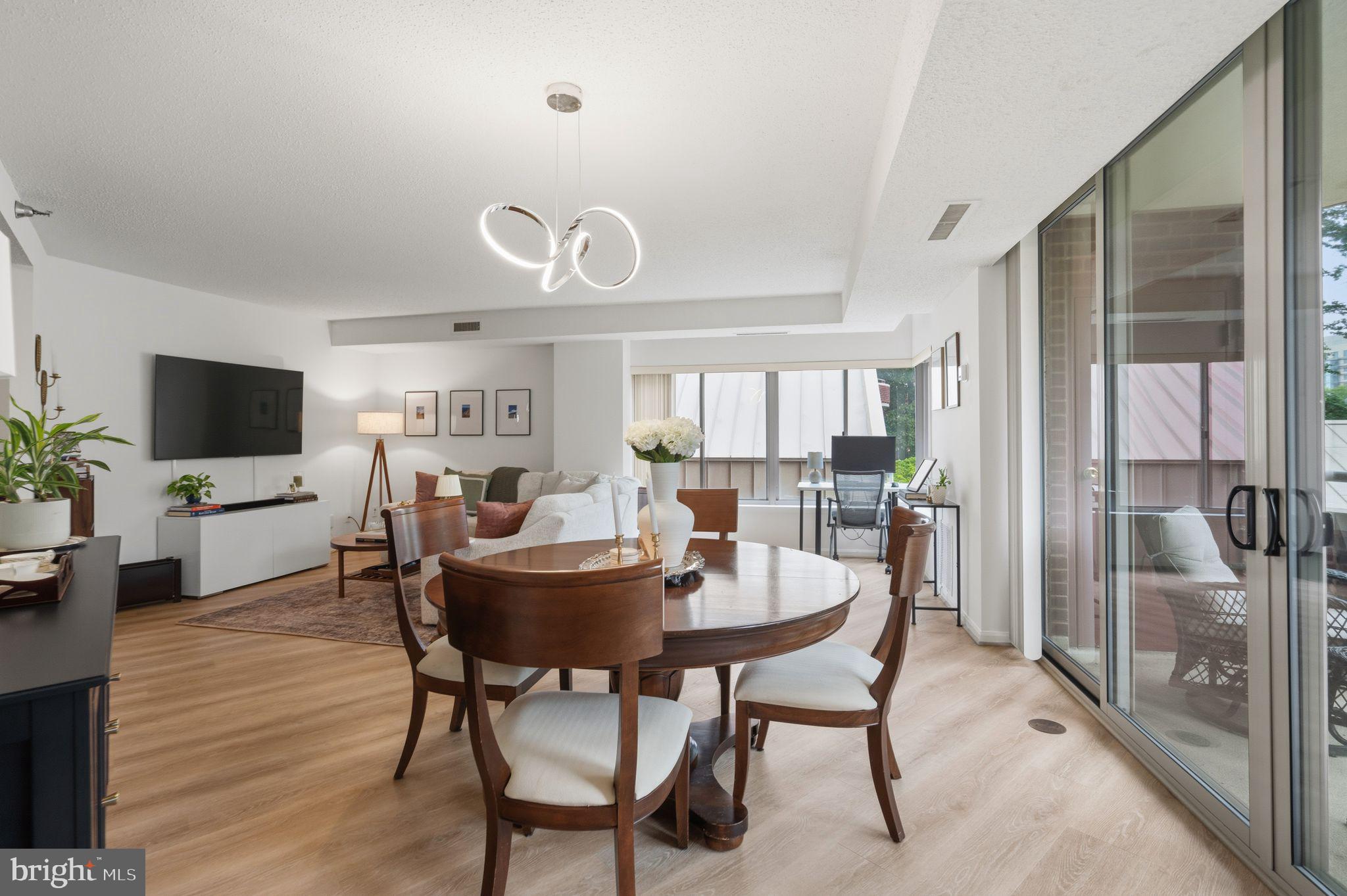 FALLSWOOD - Residential