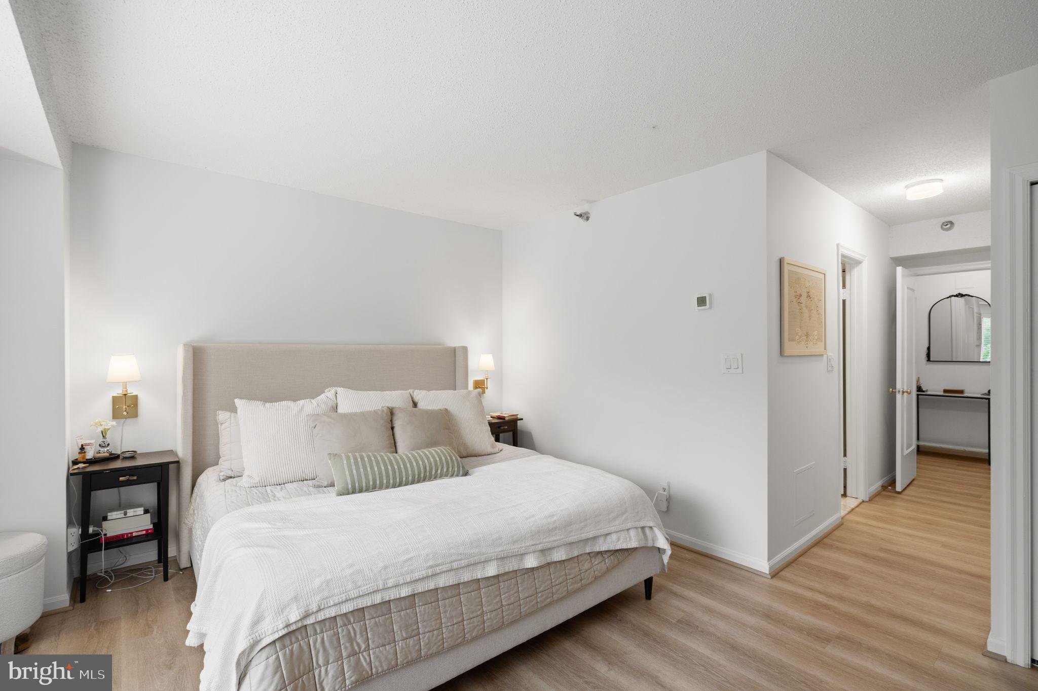 FALLSWOOD - Residential