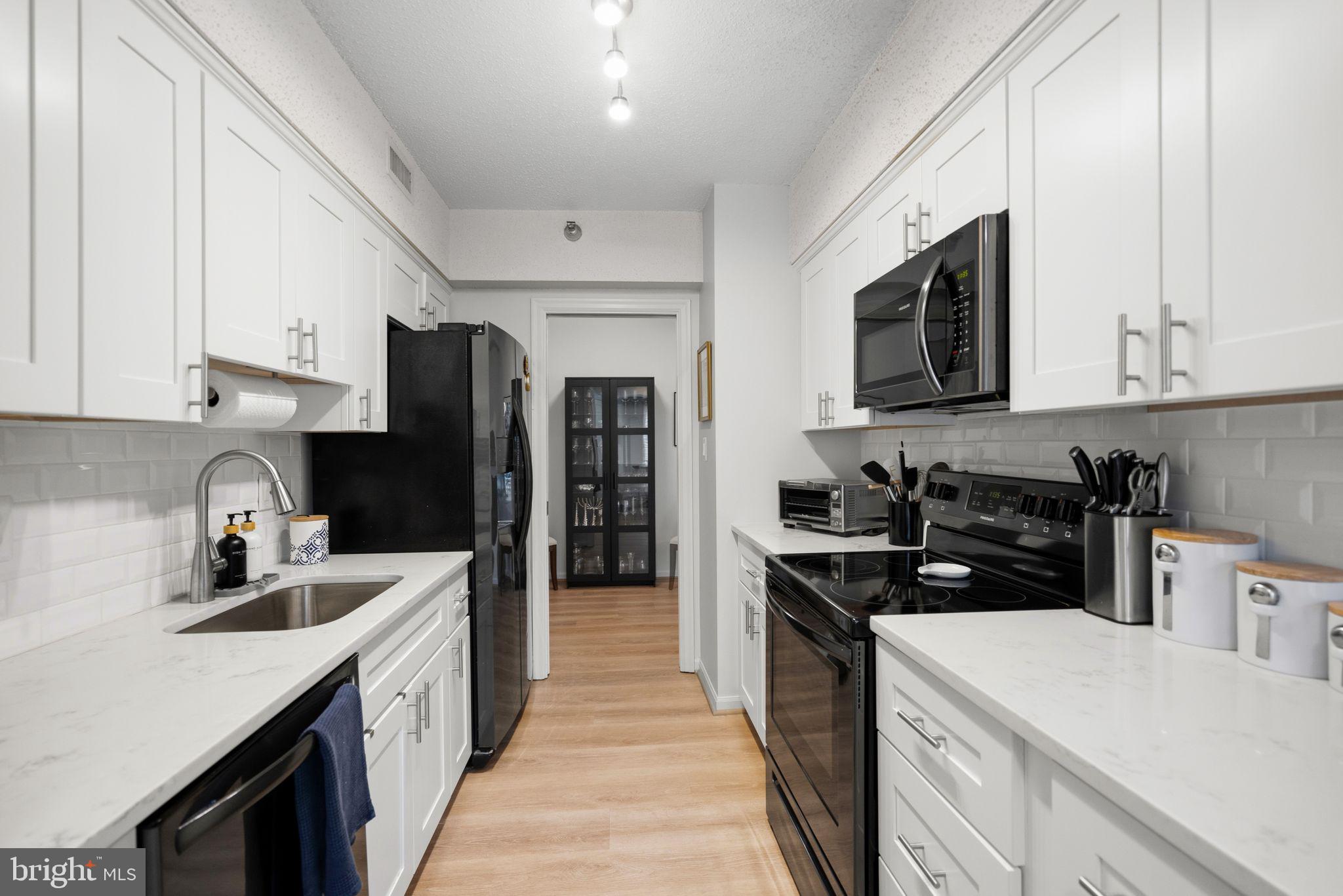 FALLSWOOD - Residential