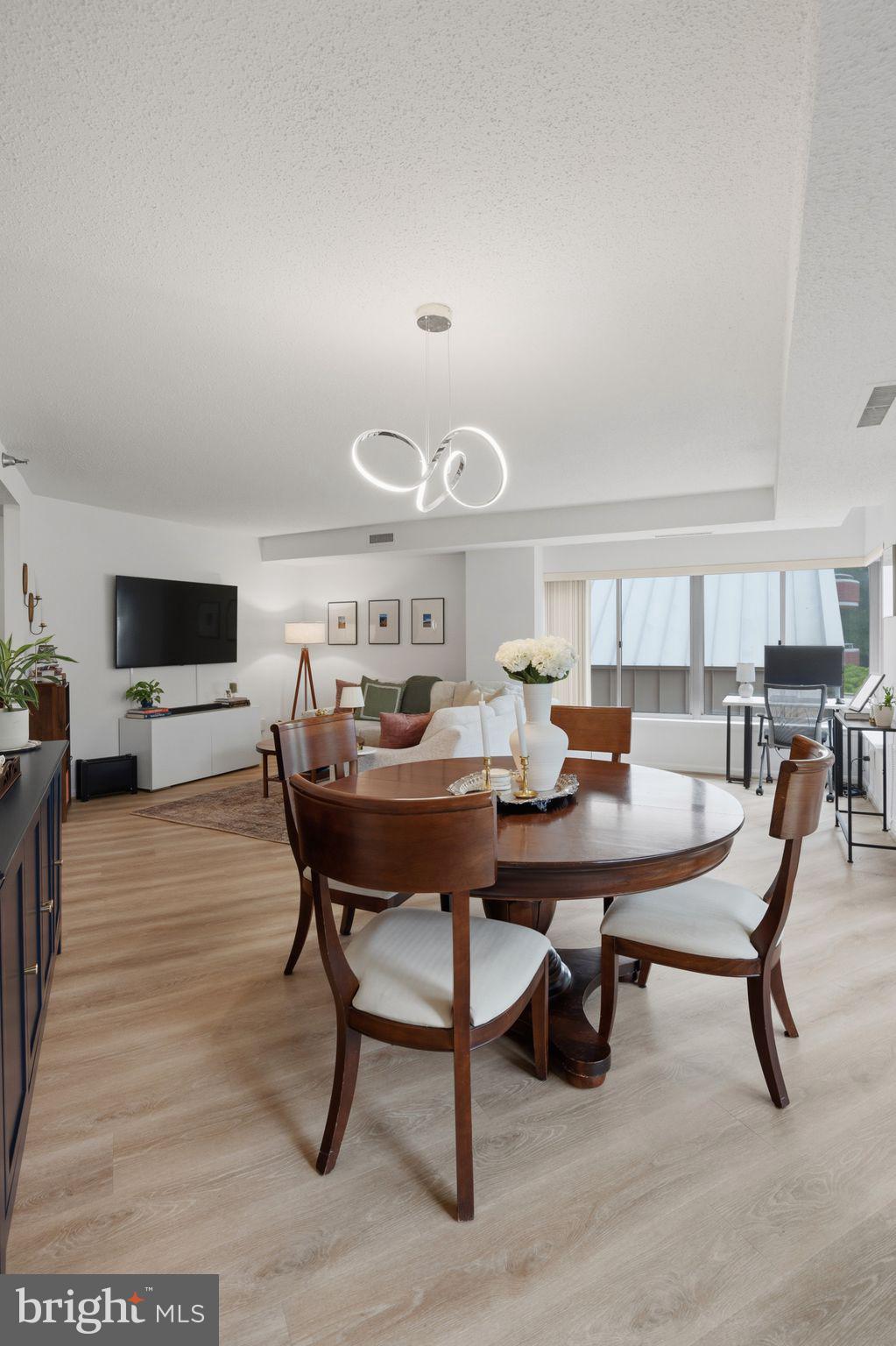 FALLSWOOD - Residential
