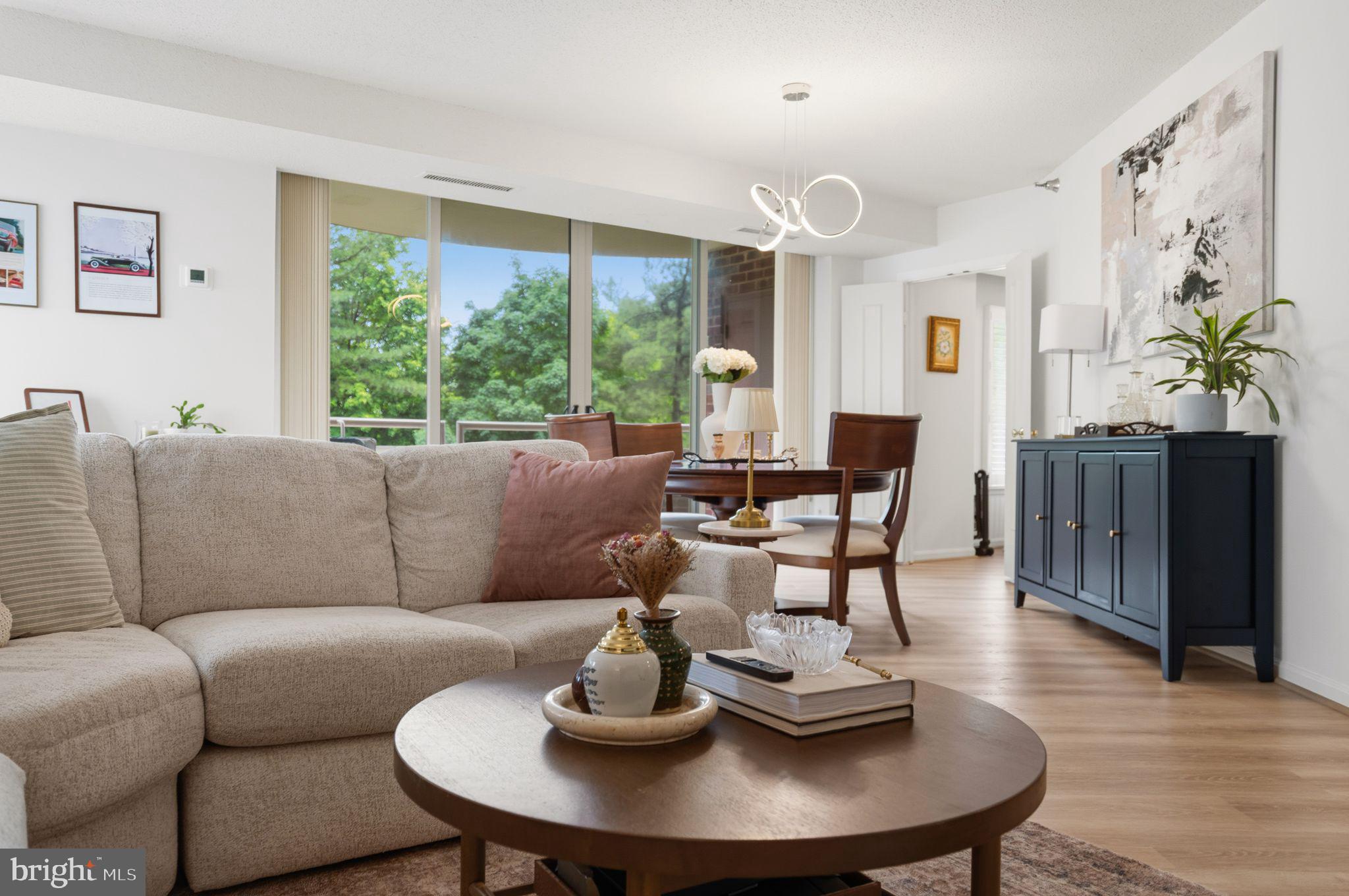 FALLSWOOD - Residential