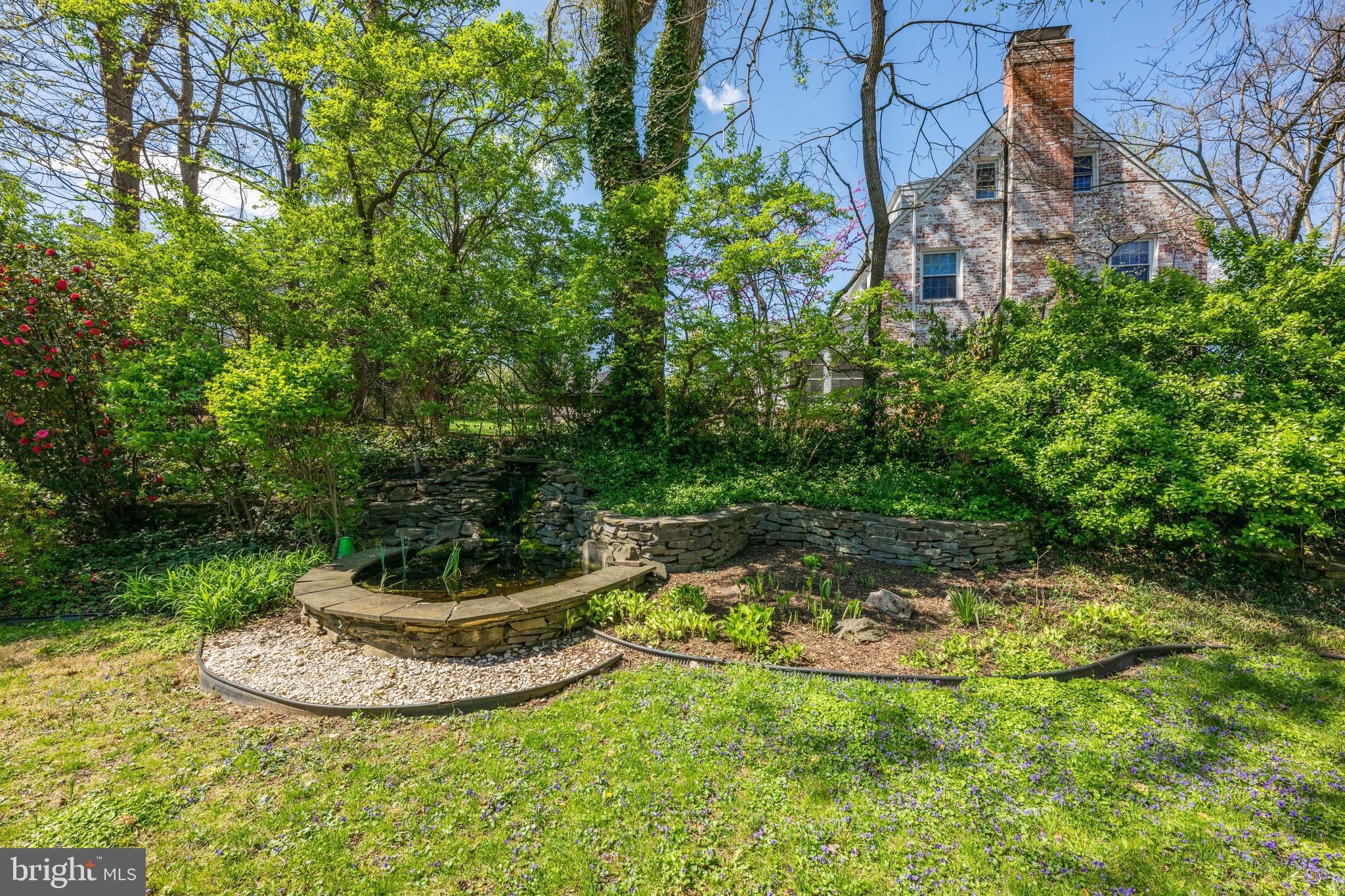 RIDGEWOOD VILLAGE - Residential
