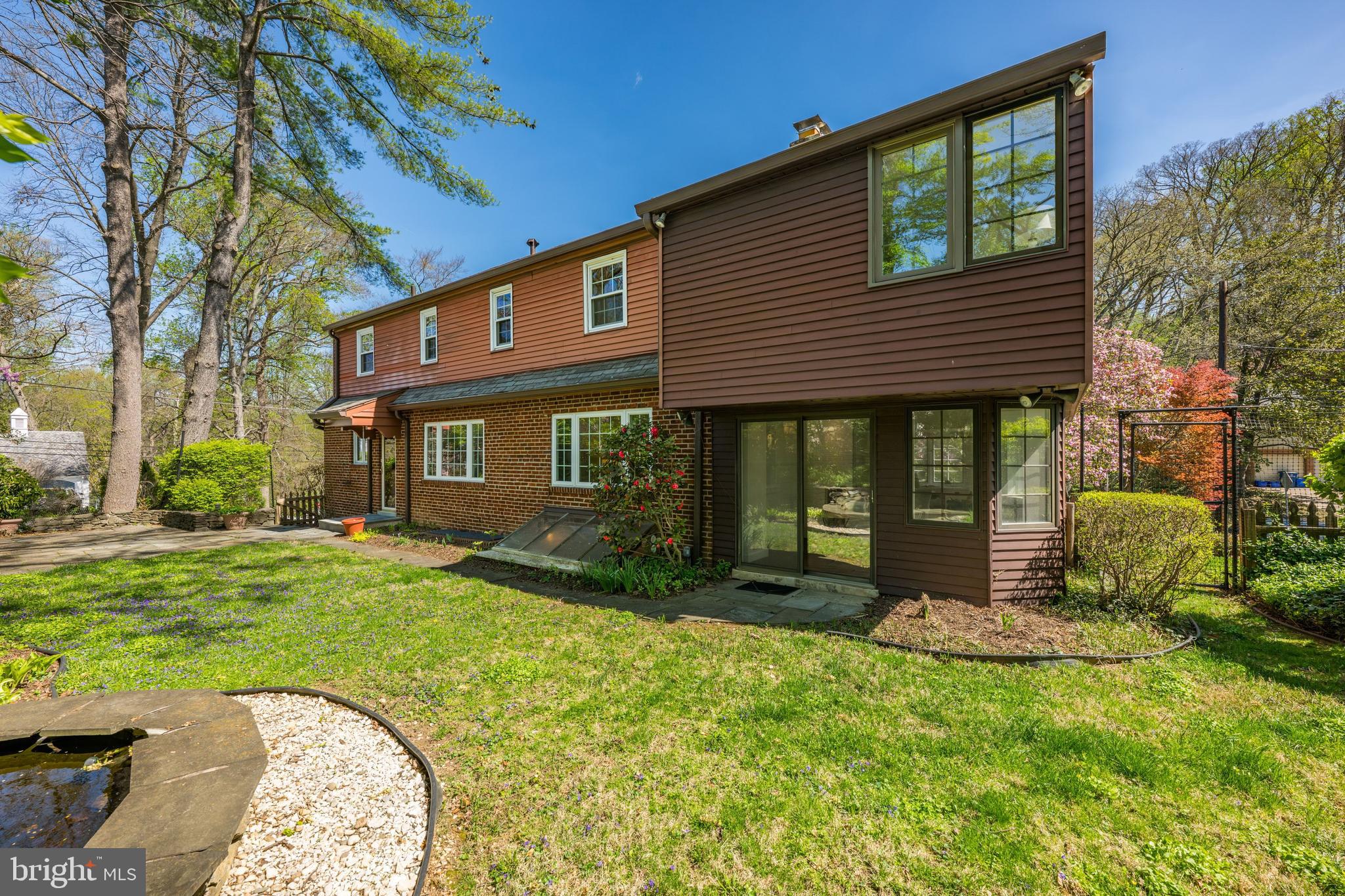 RIDGEWOOD VILLAGE - Residential