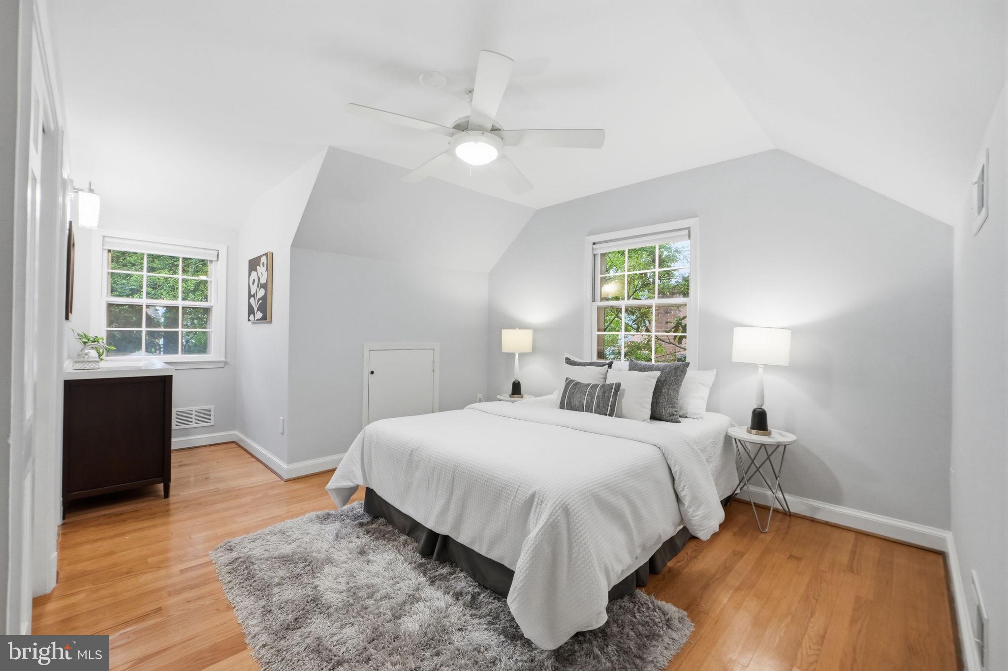 SUMNER - Residential