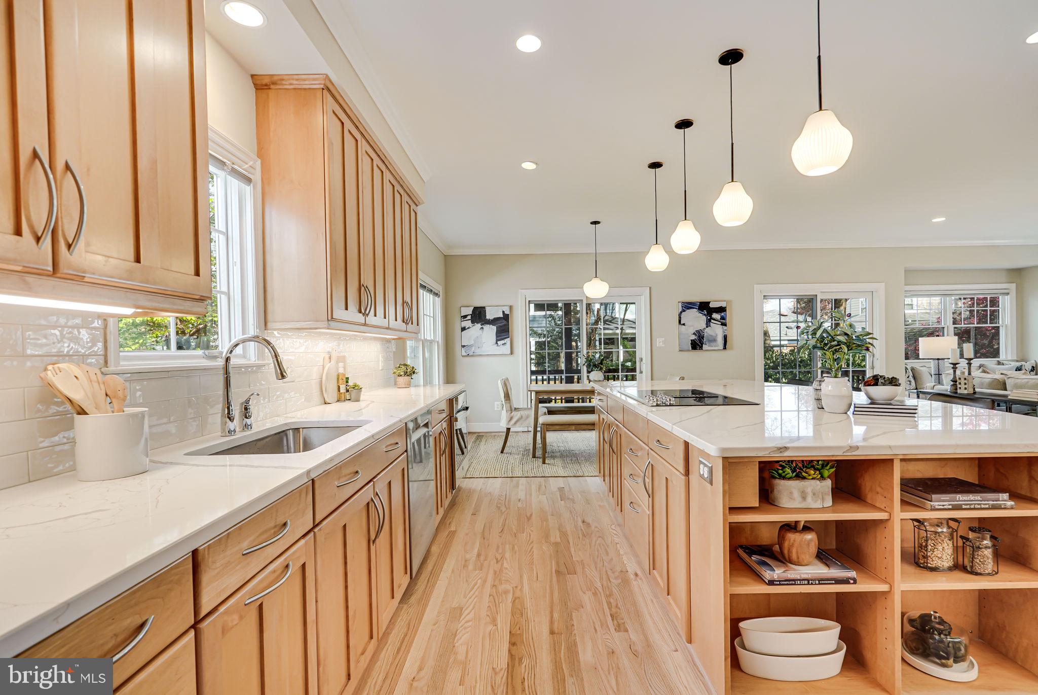 OVERLEE - Residential