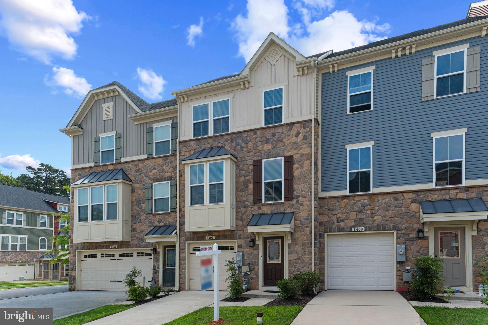 CREEKSIDE VILLAGE - Residential