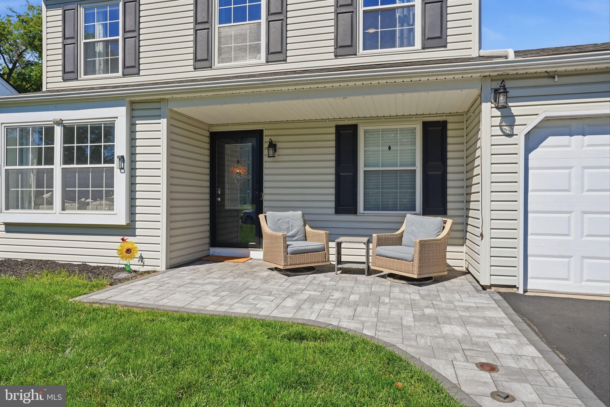 STURBRIDGE - Residential