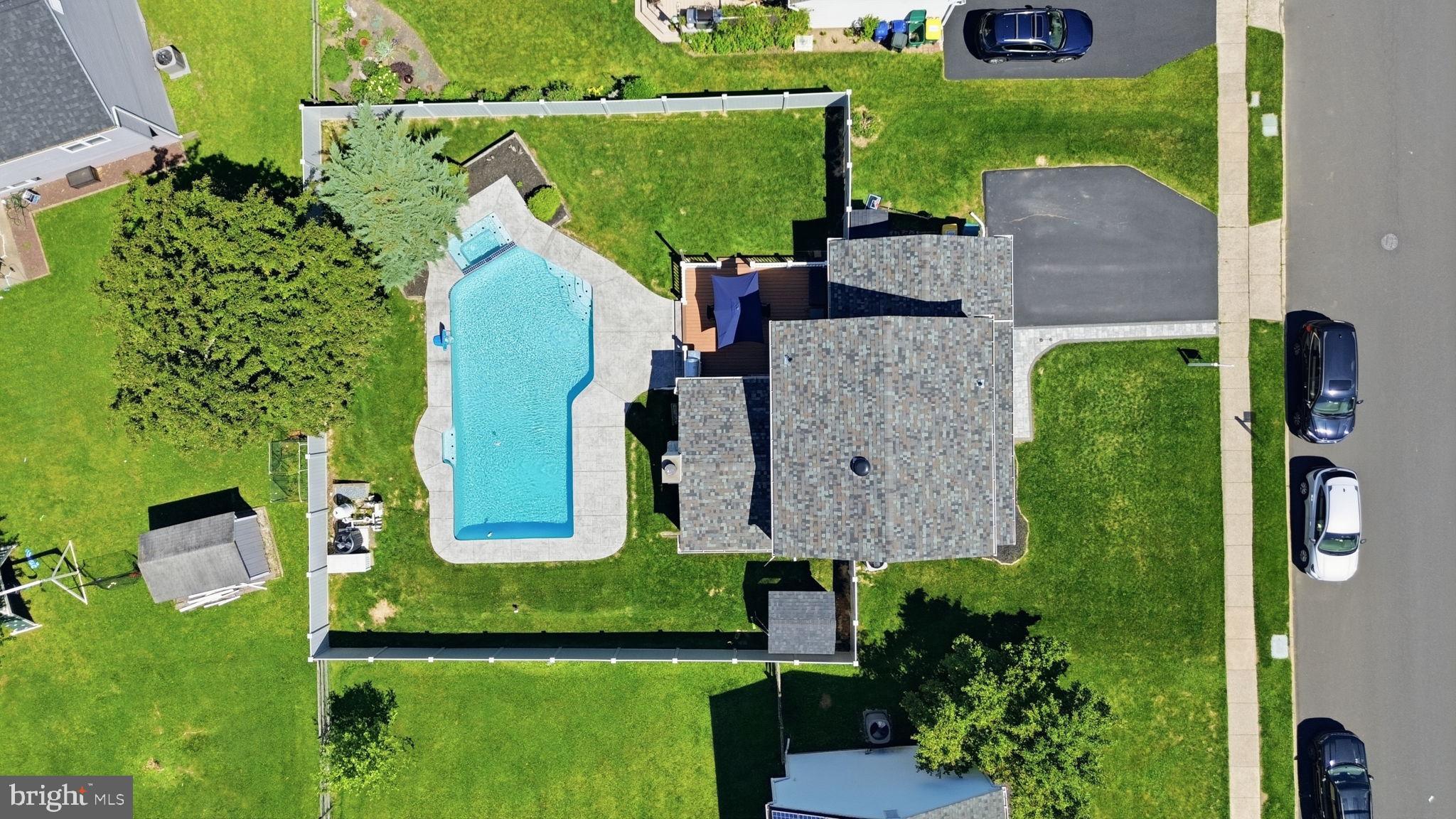 STURBRIDGE - Residential