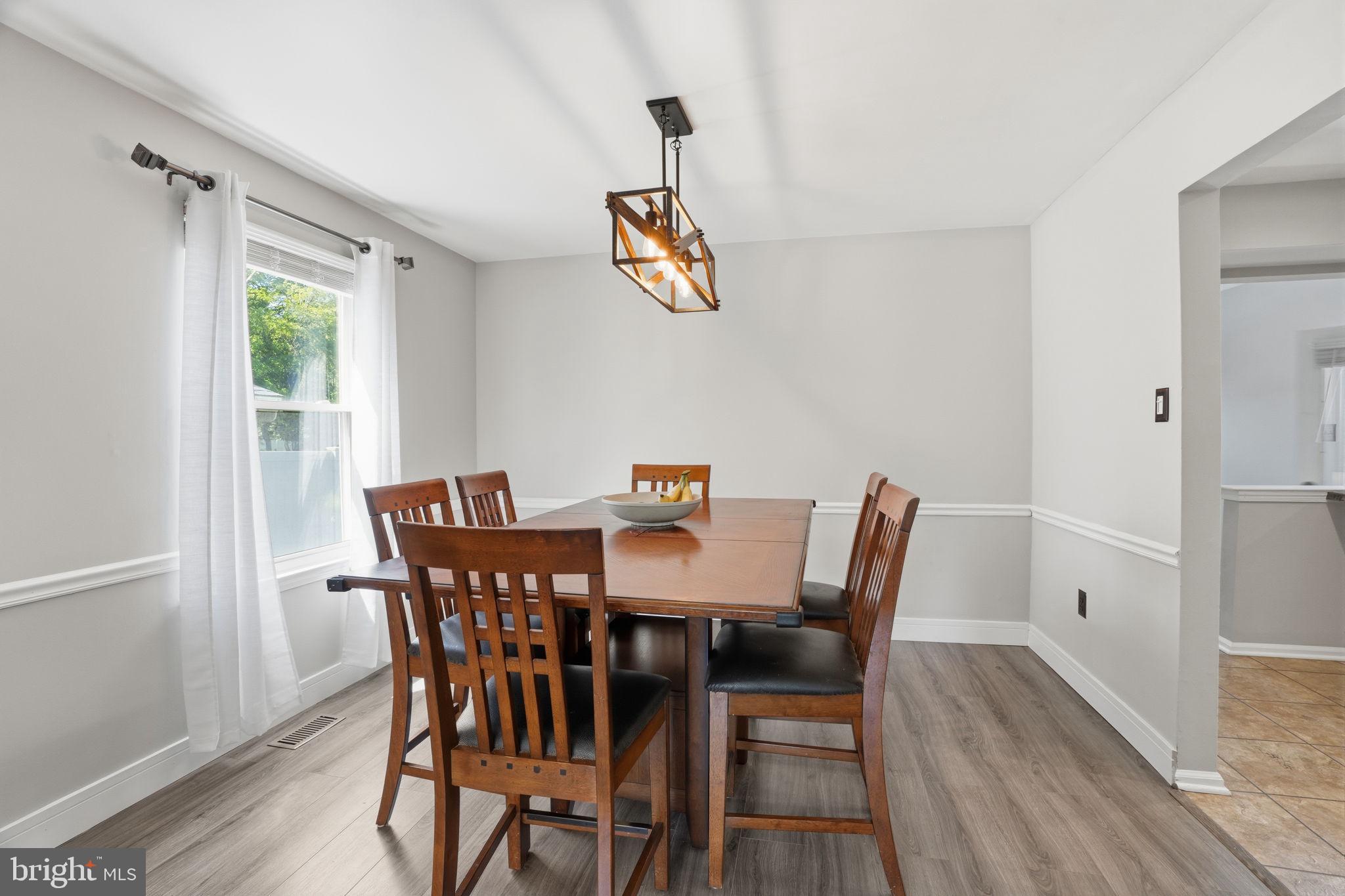 STURBRIDGE - Residential