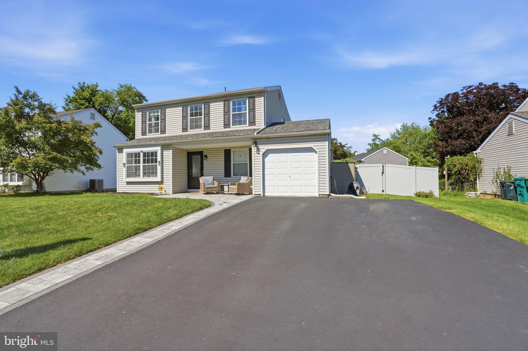 STURBRIDGE - Residential