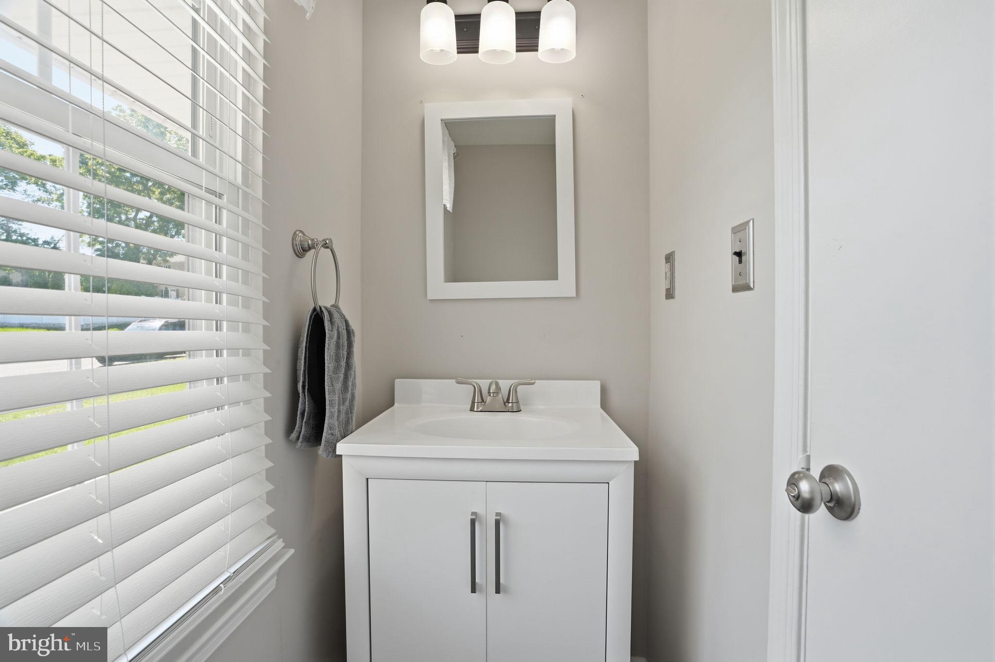 STURBRIDGE - Residential