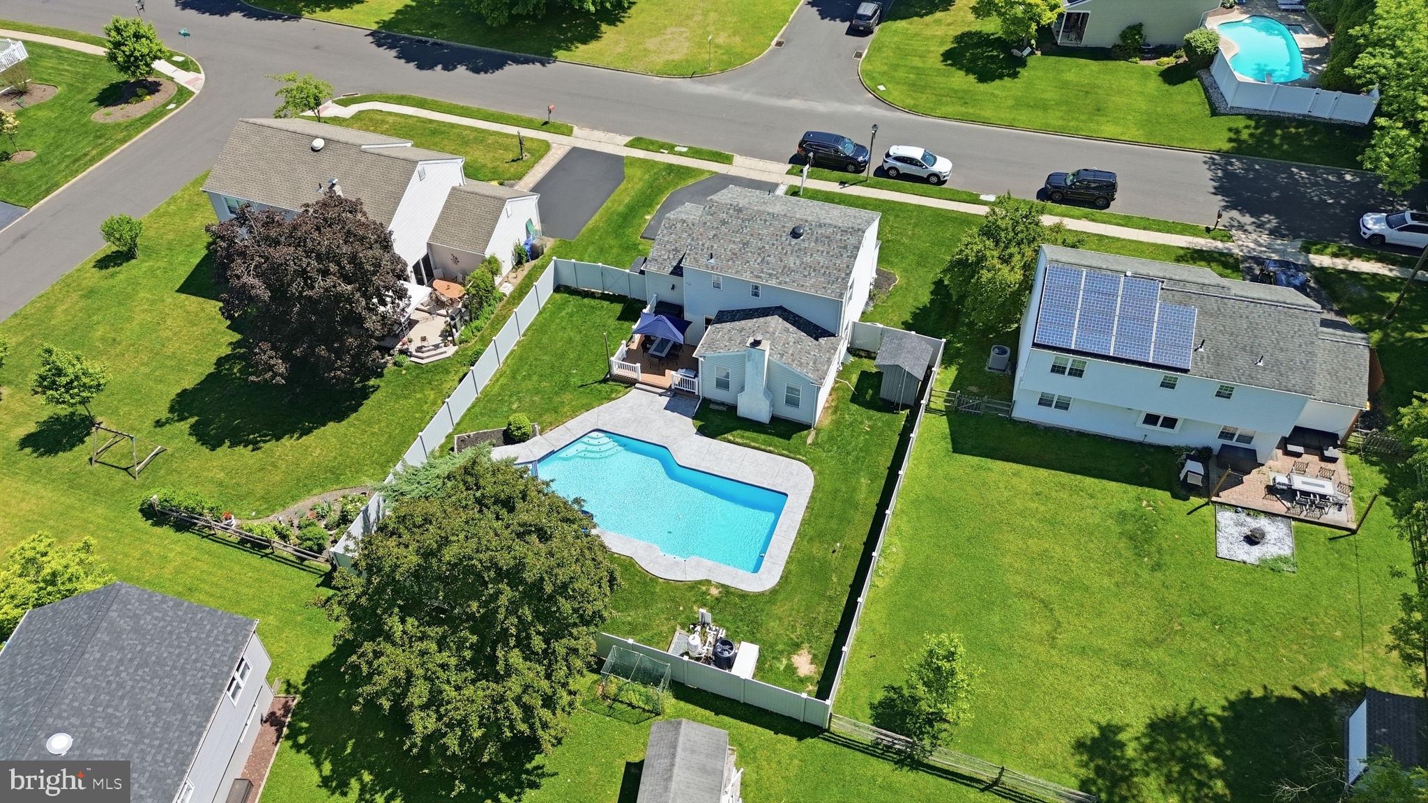 STURBRIDGE - Residential
