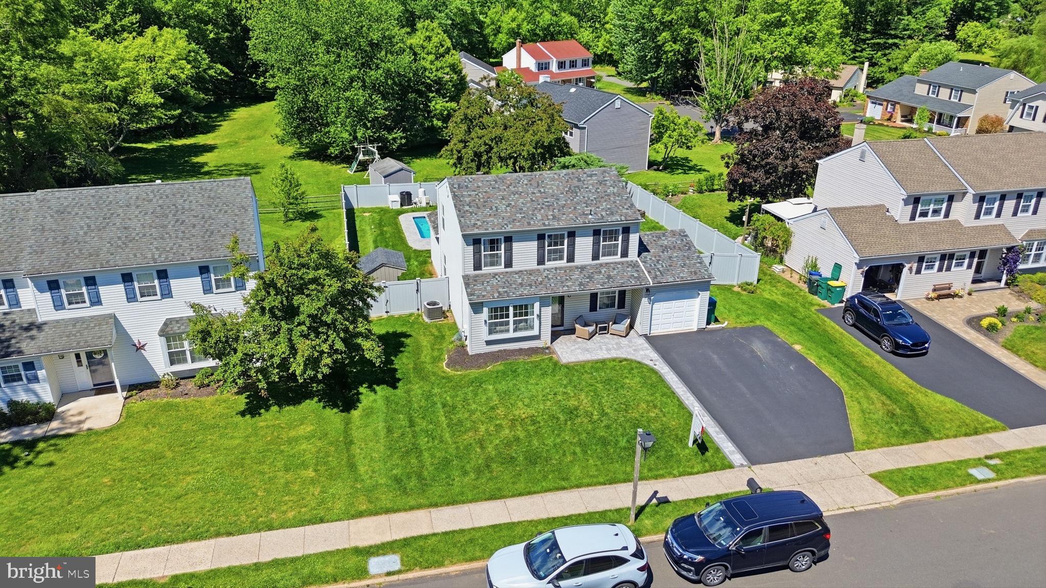 STURBRIDGE - Residential