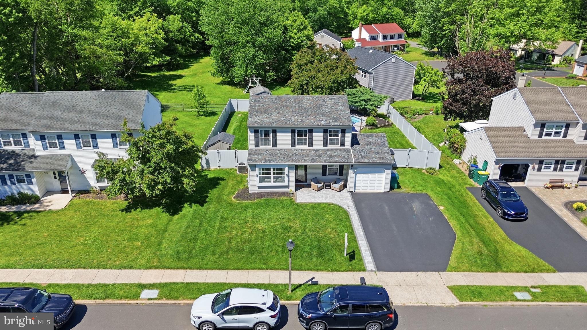 STURBRIDGE - Residential