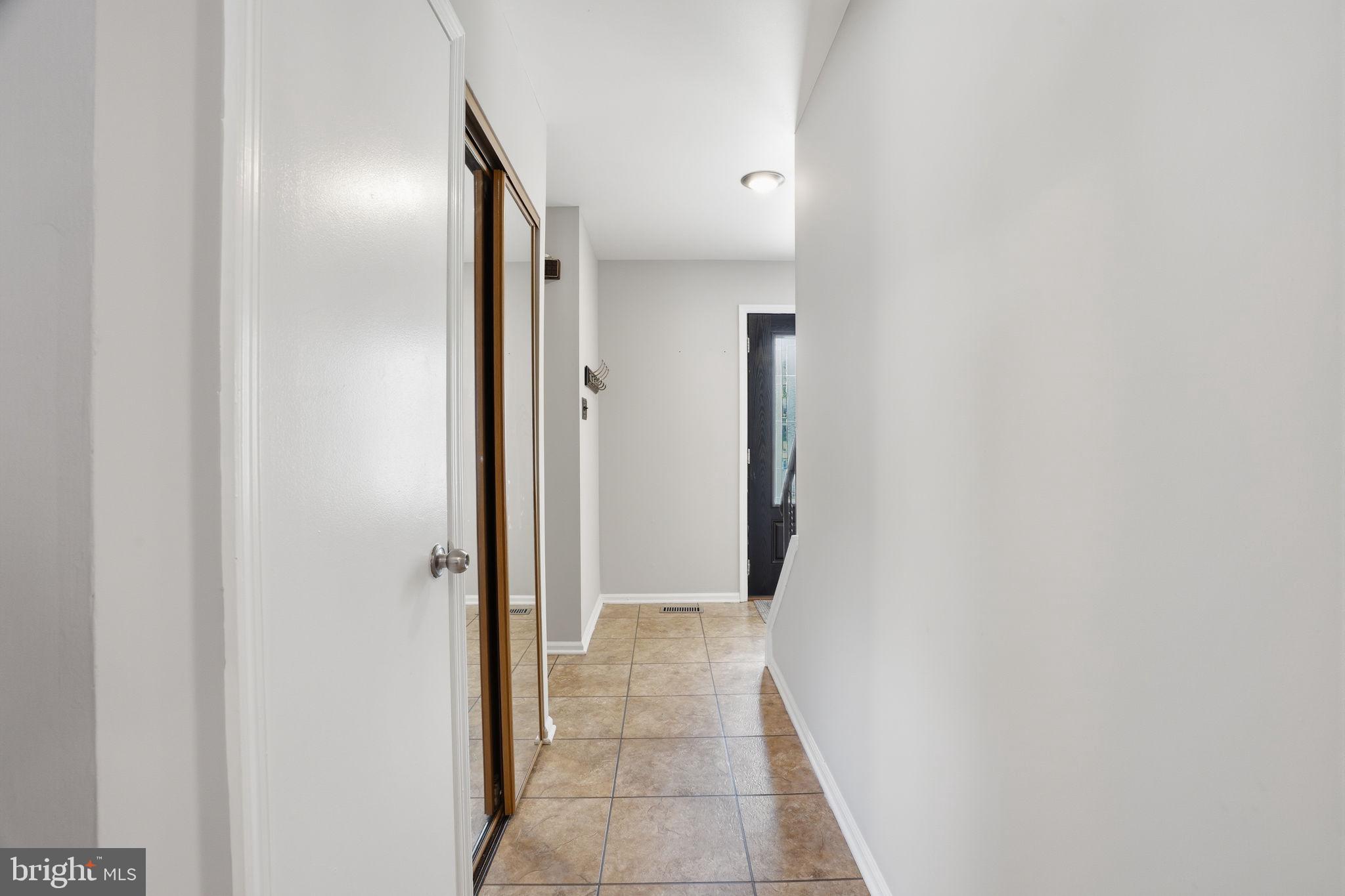 STURBRIDGE - Residential