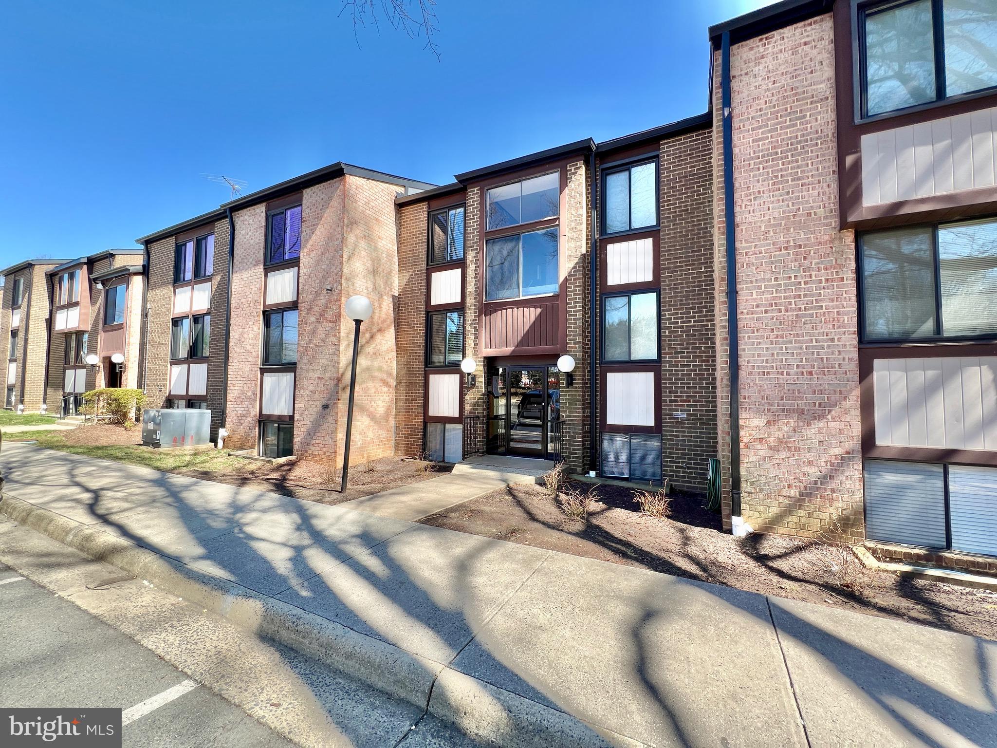 HAWTHORNE VILLAGE - Residential
