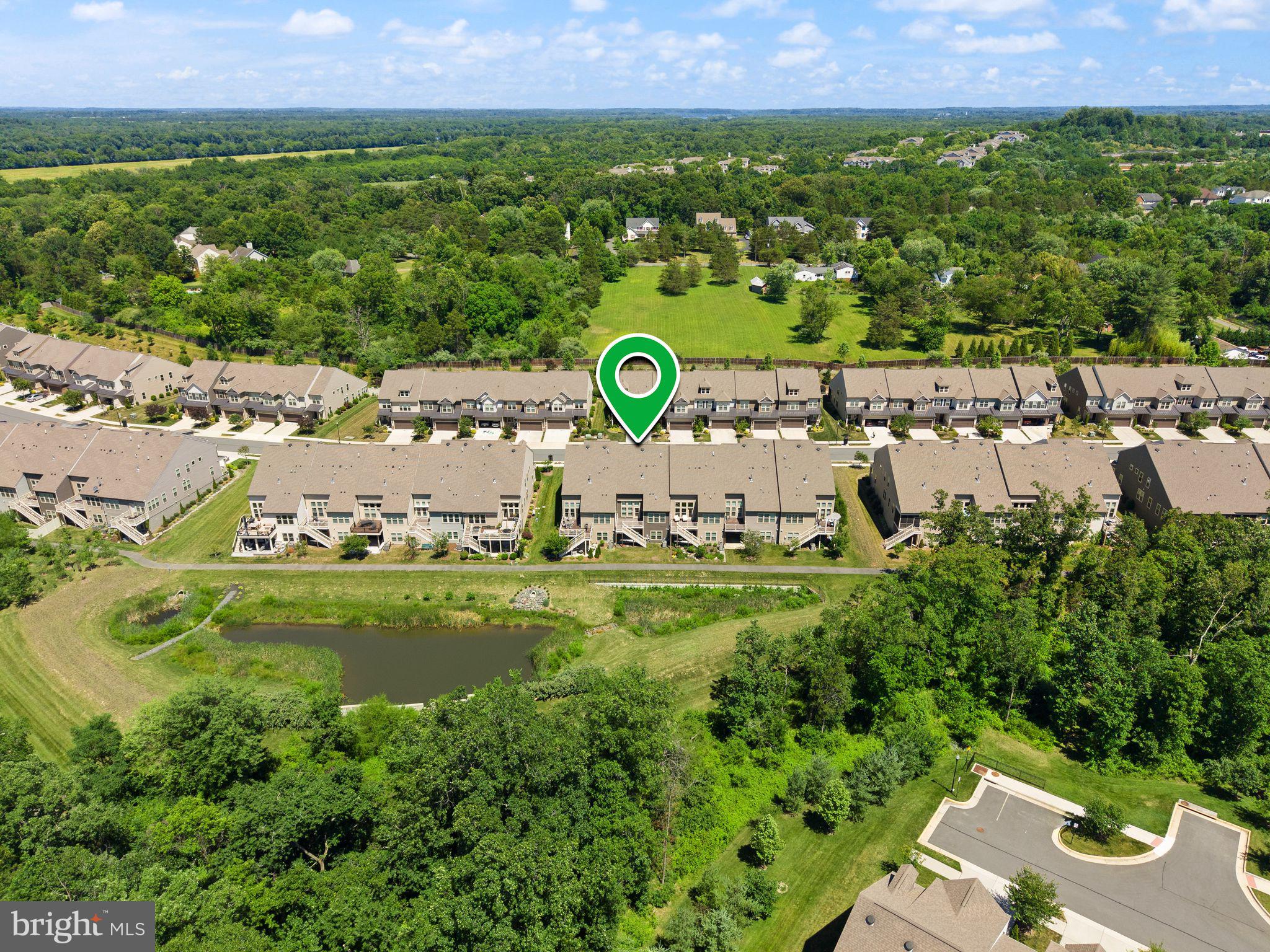 LEXINGTON 7 - Residential