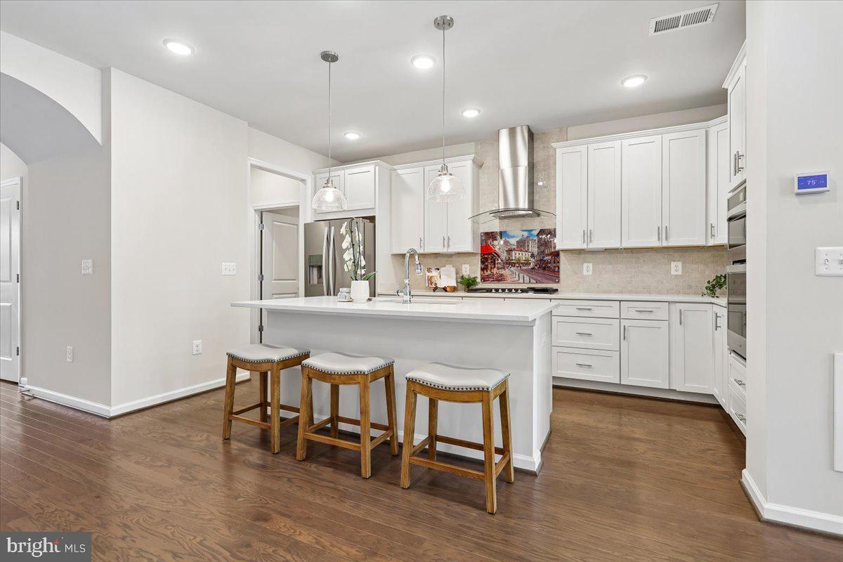LEXINGTON 7 - Residential