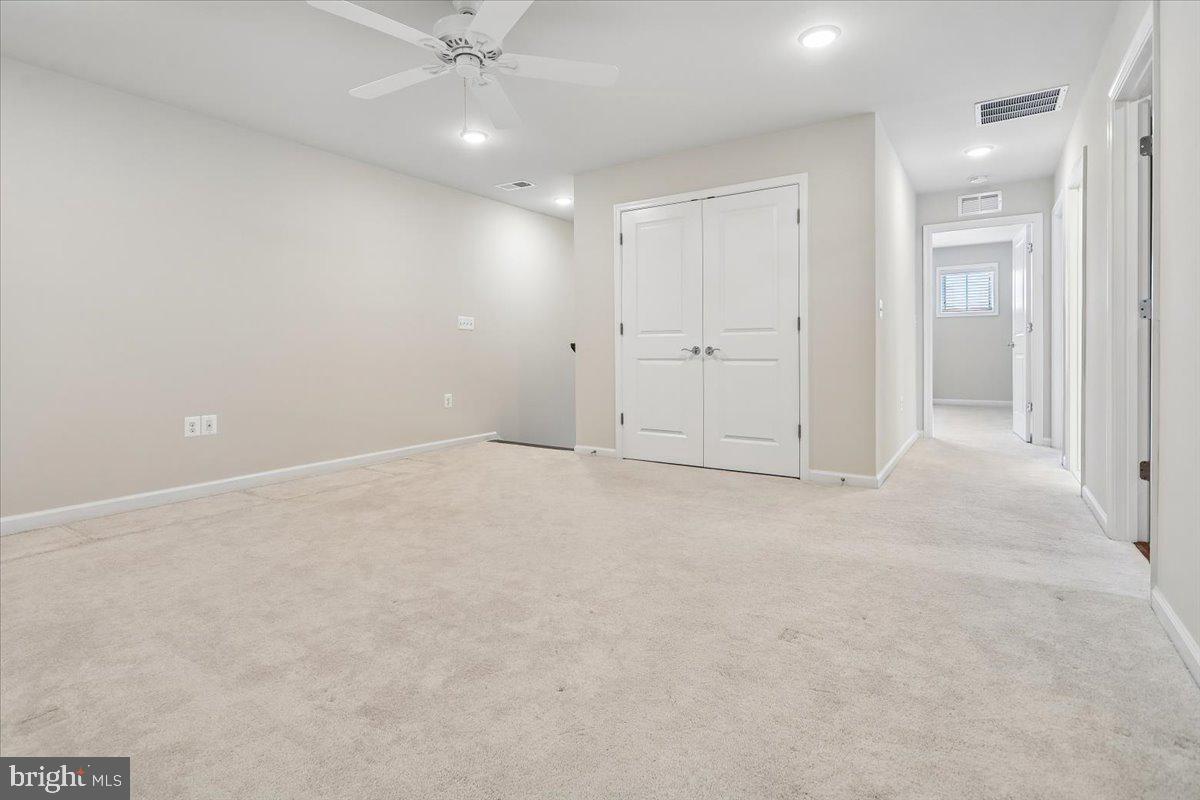 LEXINGTON 7 - Residential