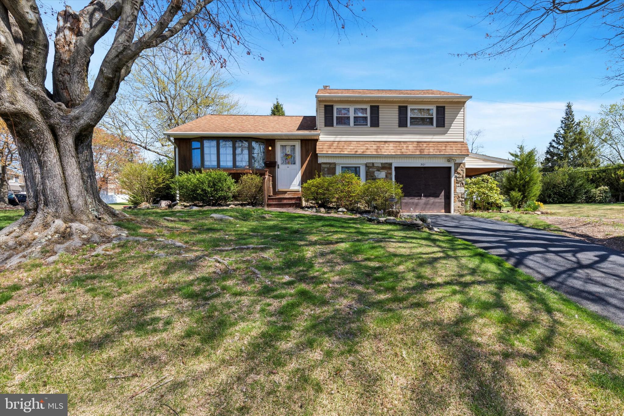 WARMINSTER VIL - Residential