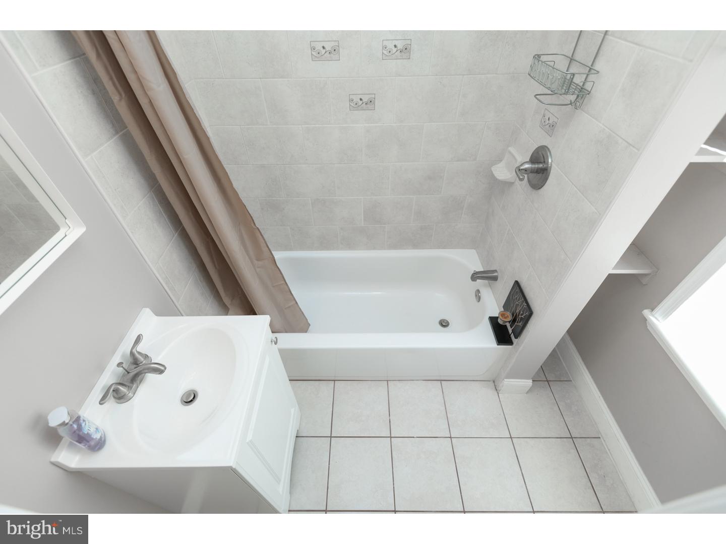 SOUTH KENSINGTON - Residential