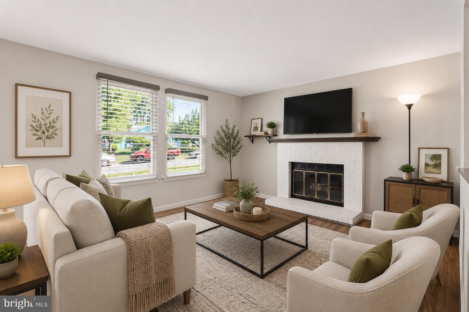 HILLCREST KNOLLS - Residential