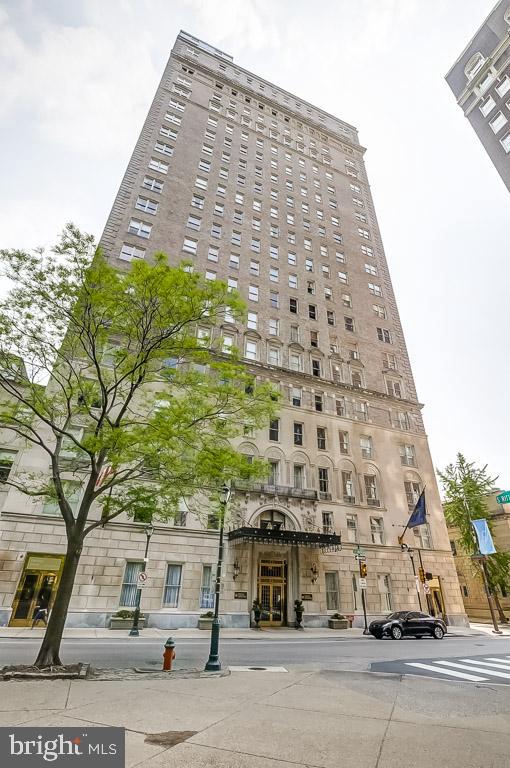 RITTENHOUSE SQUARE - Residential Lease