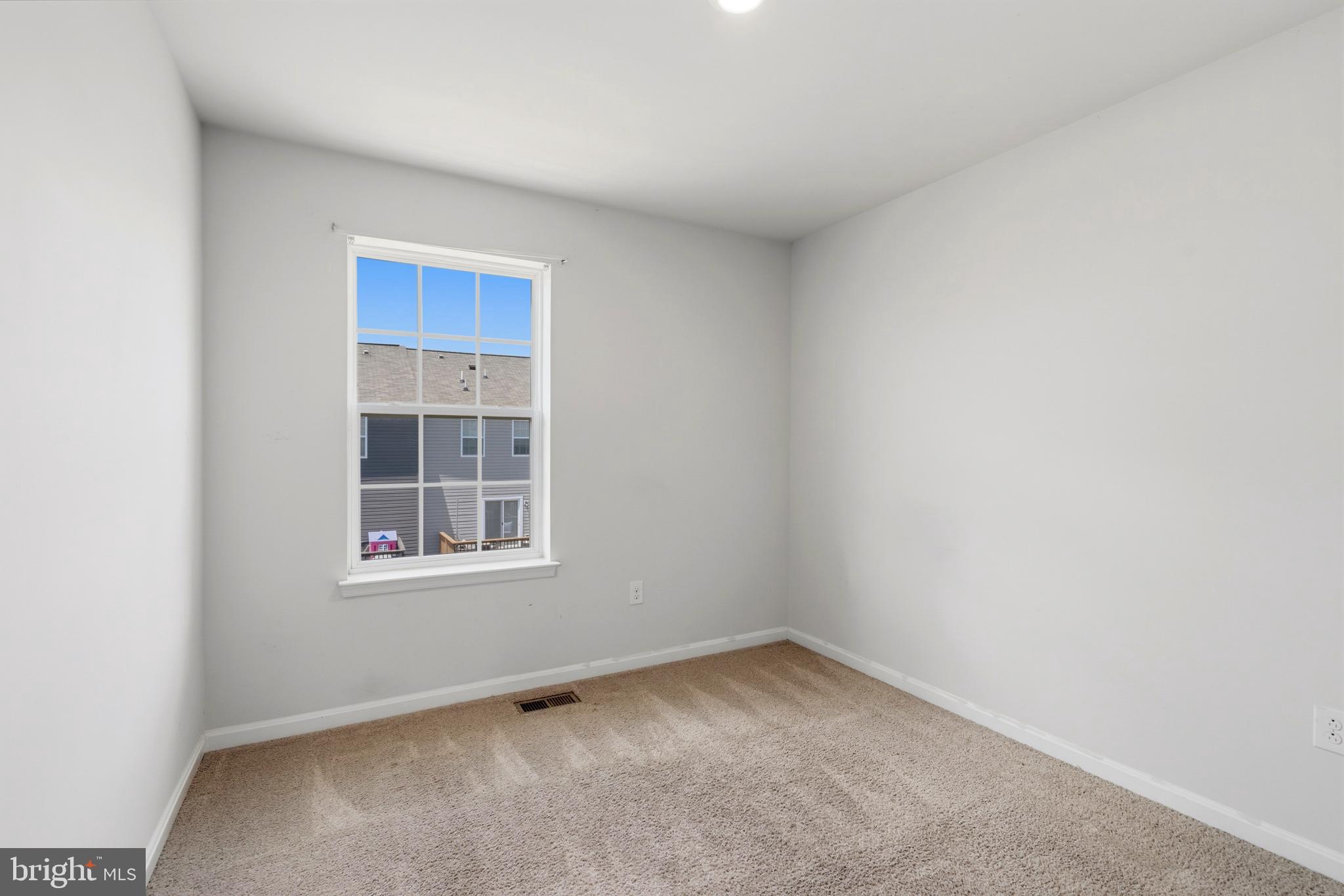 BERKELEY RIDGE - Residential