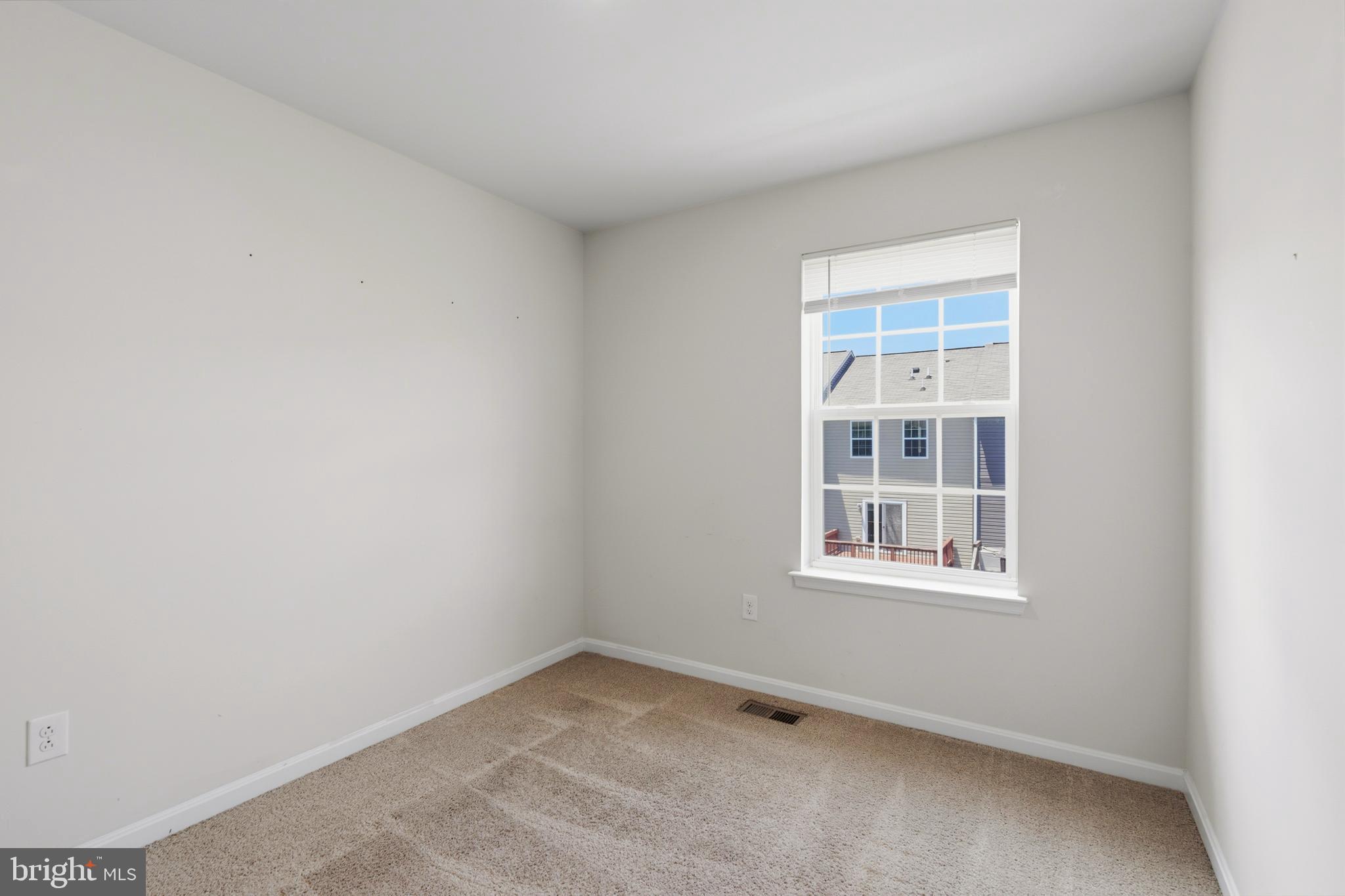 BERKELEY RIDGE - Residential