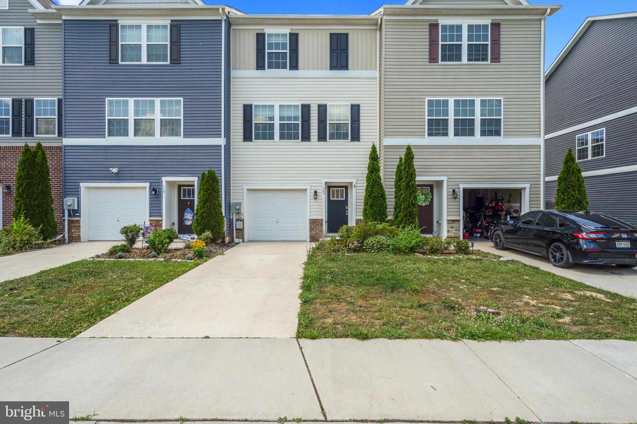 BERKELEY RIDGE - Residential
