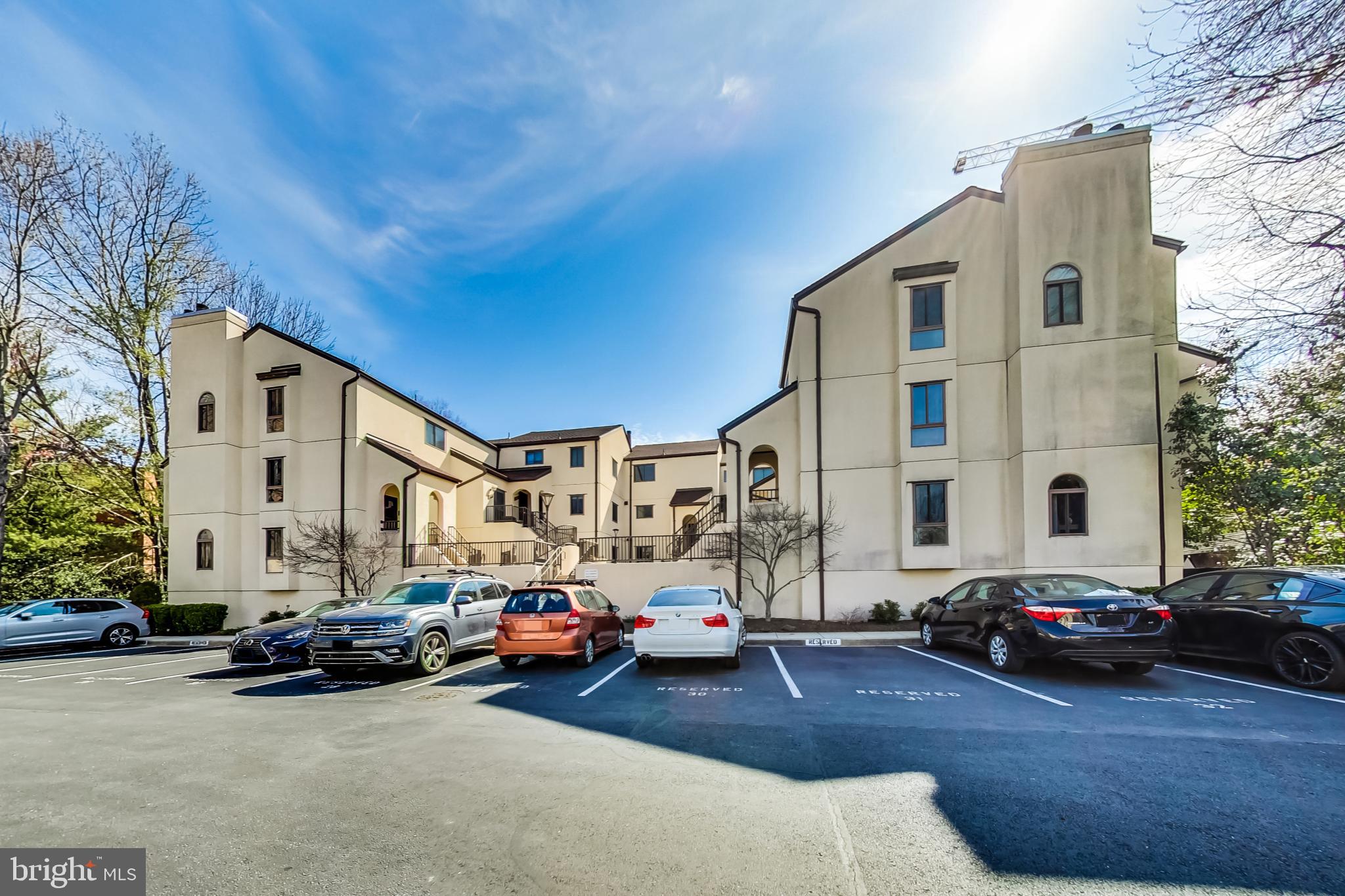 CITY COMMONS - Residential Lease