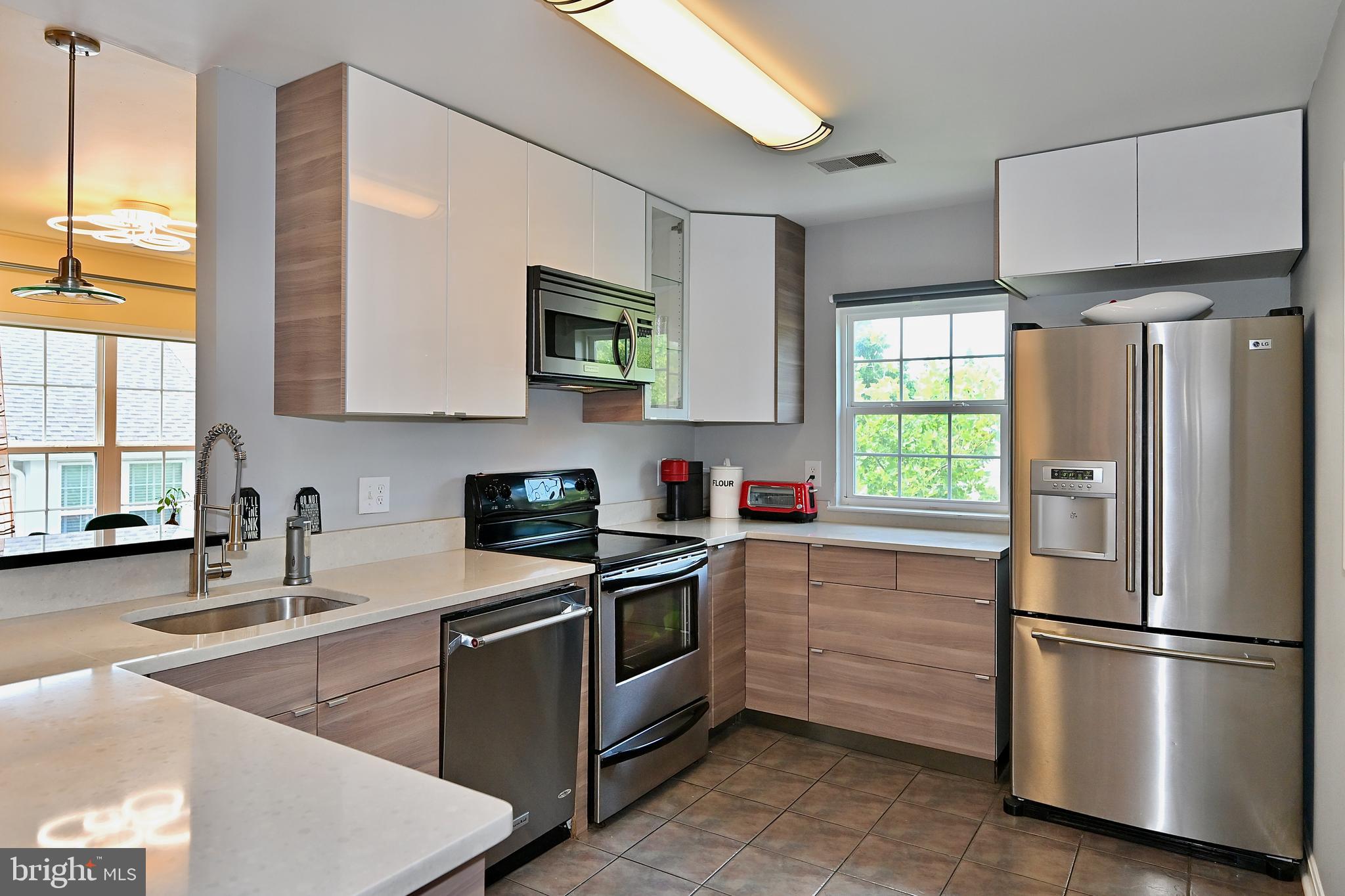 KENTLANDS RIDGE - Residential