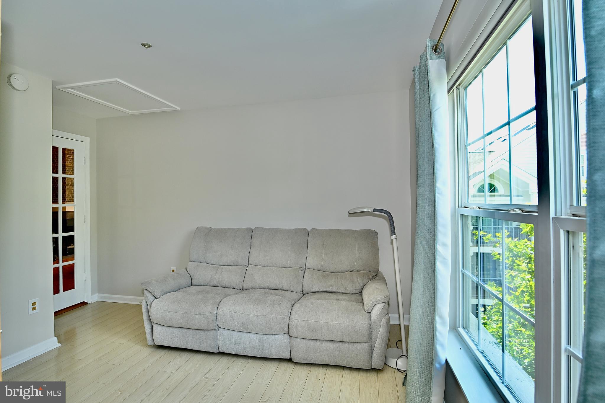 KENTLANDS RIDGE - Residential
