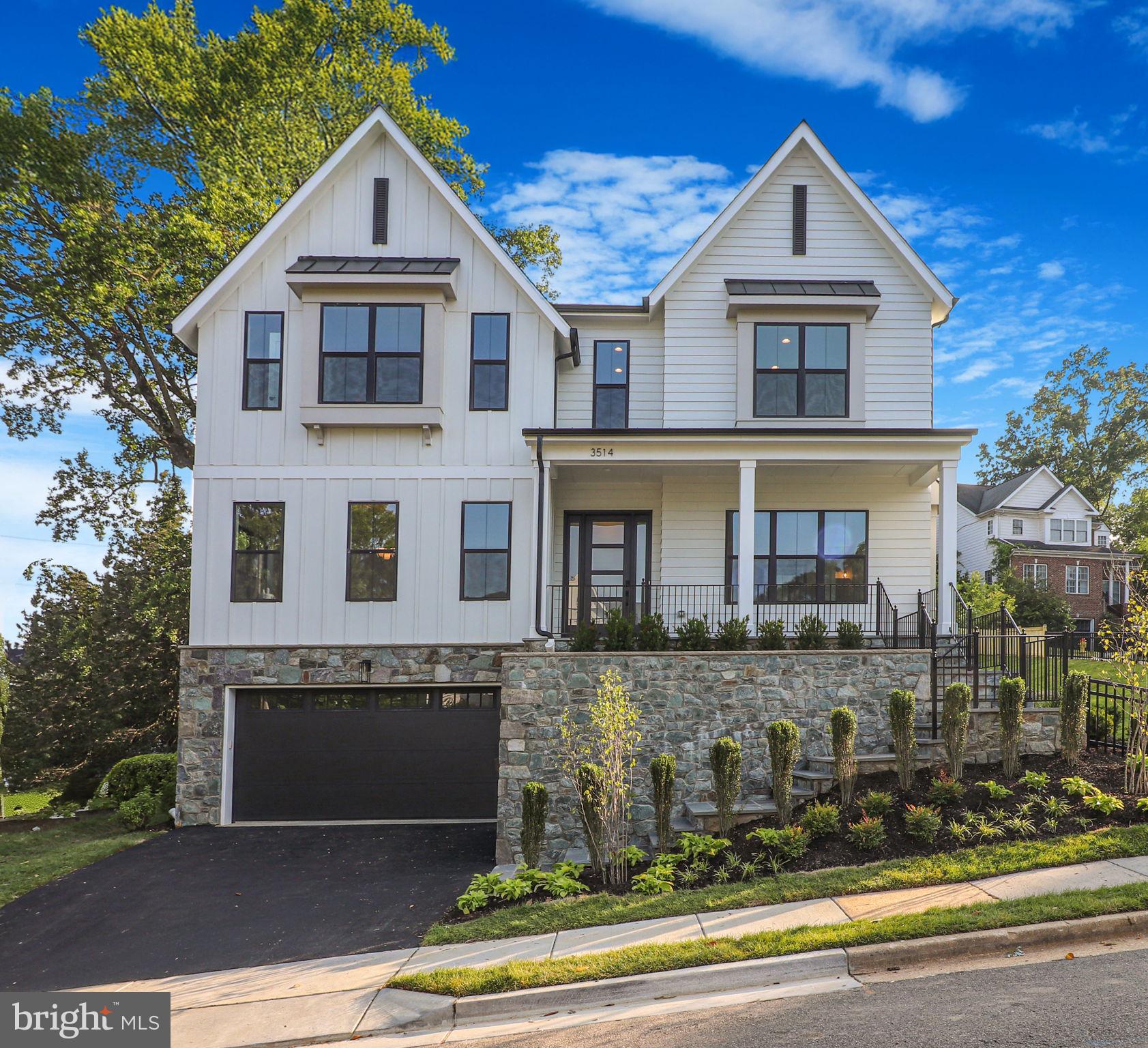 ARLINGTON - Residential