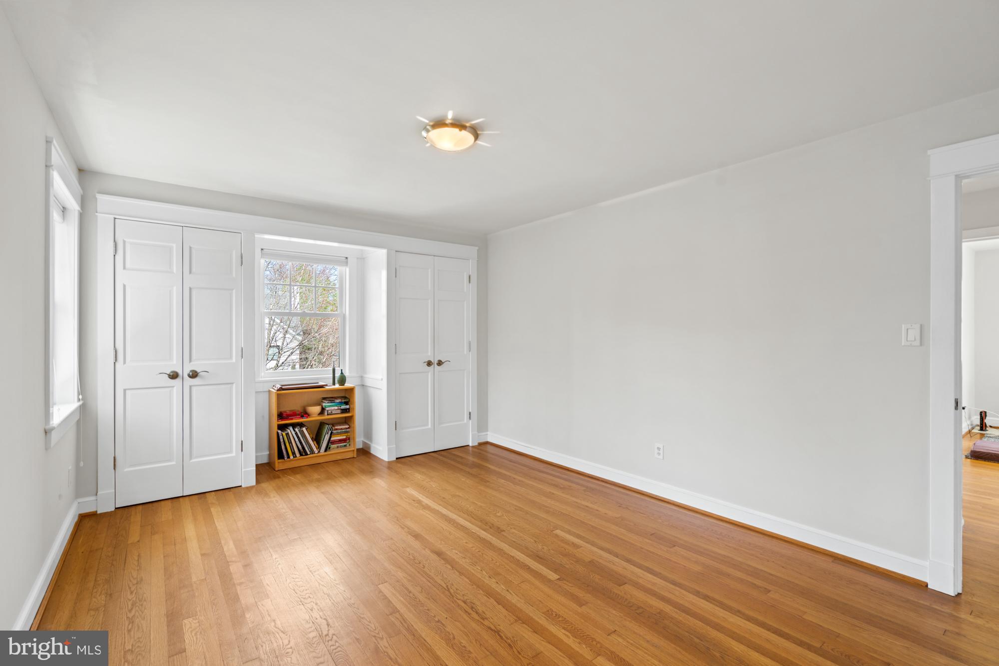 CHEVY CHASE VILLAGE - Residential