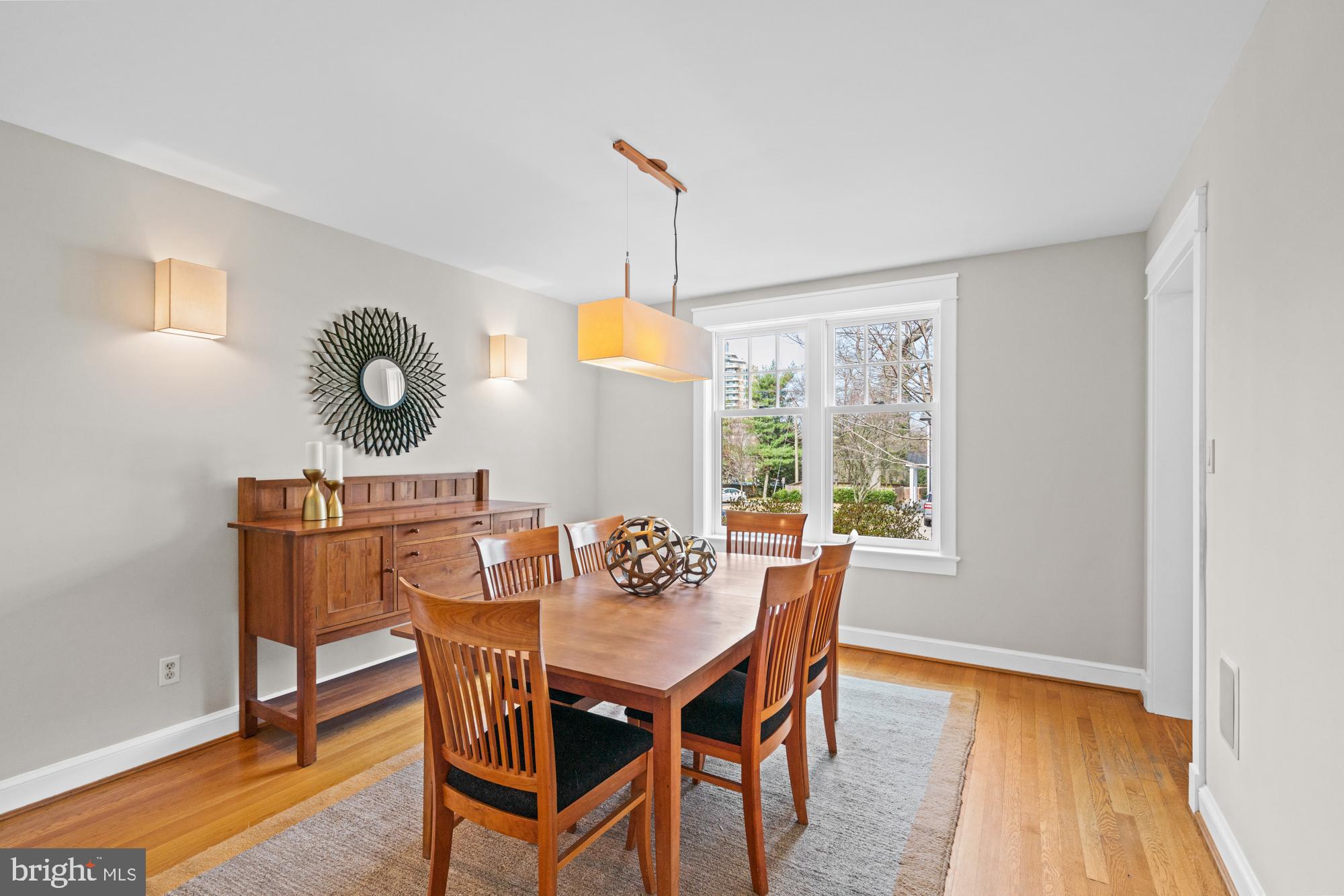 CHEVY CHASE VILLAGE - Residential