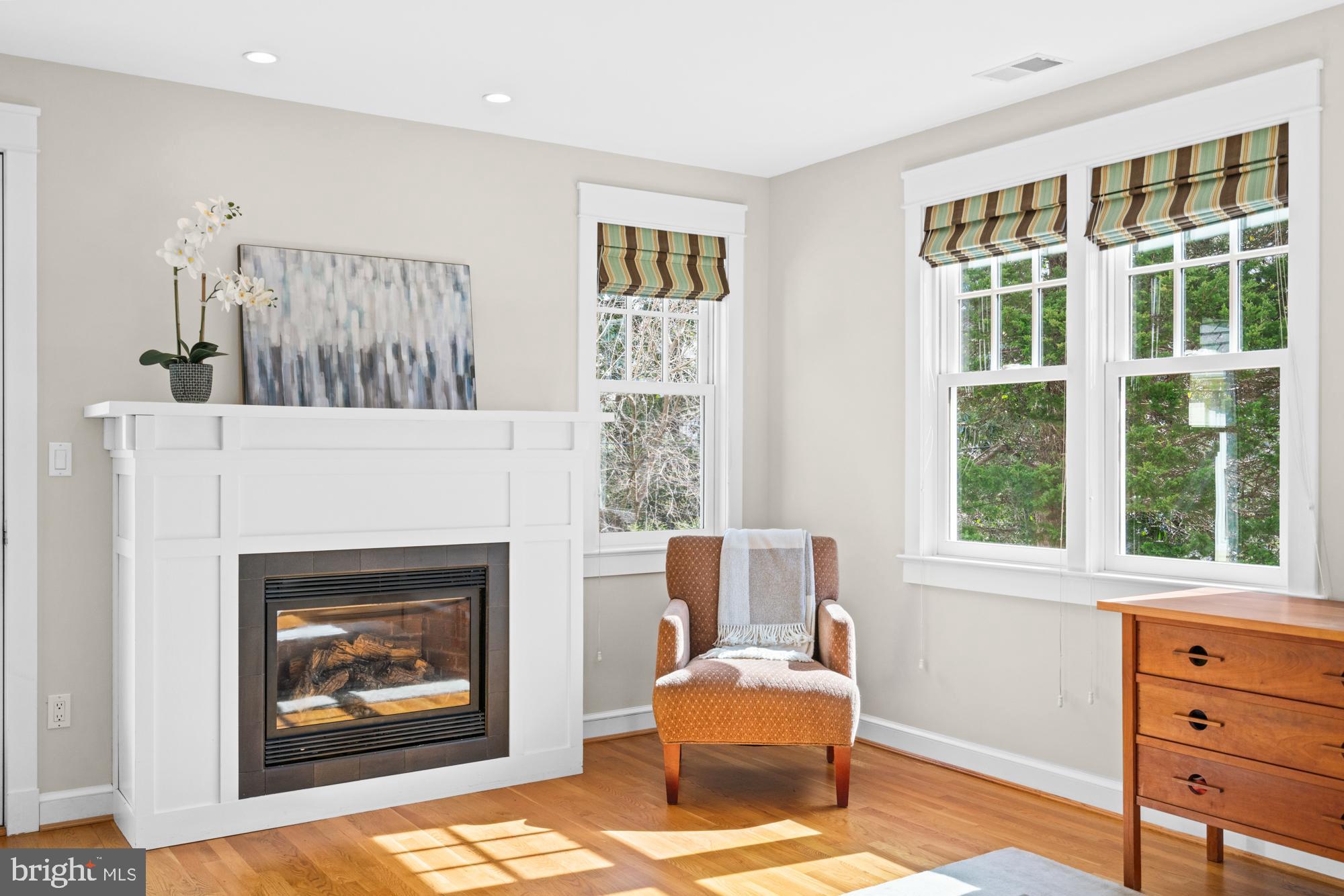 CHEVY CHASE VILLAGE - Residential