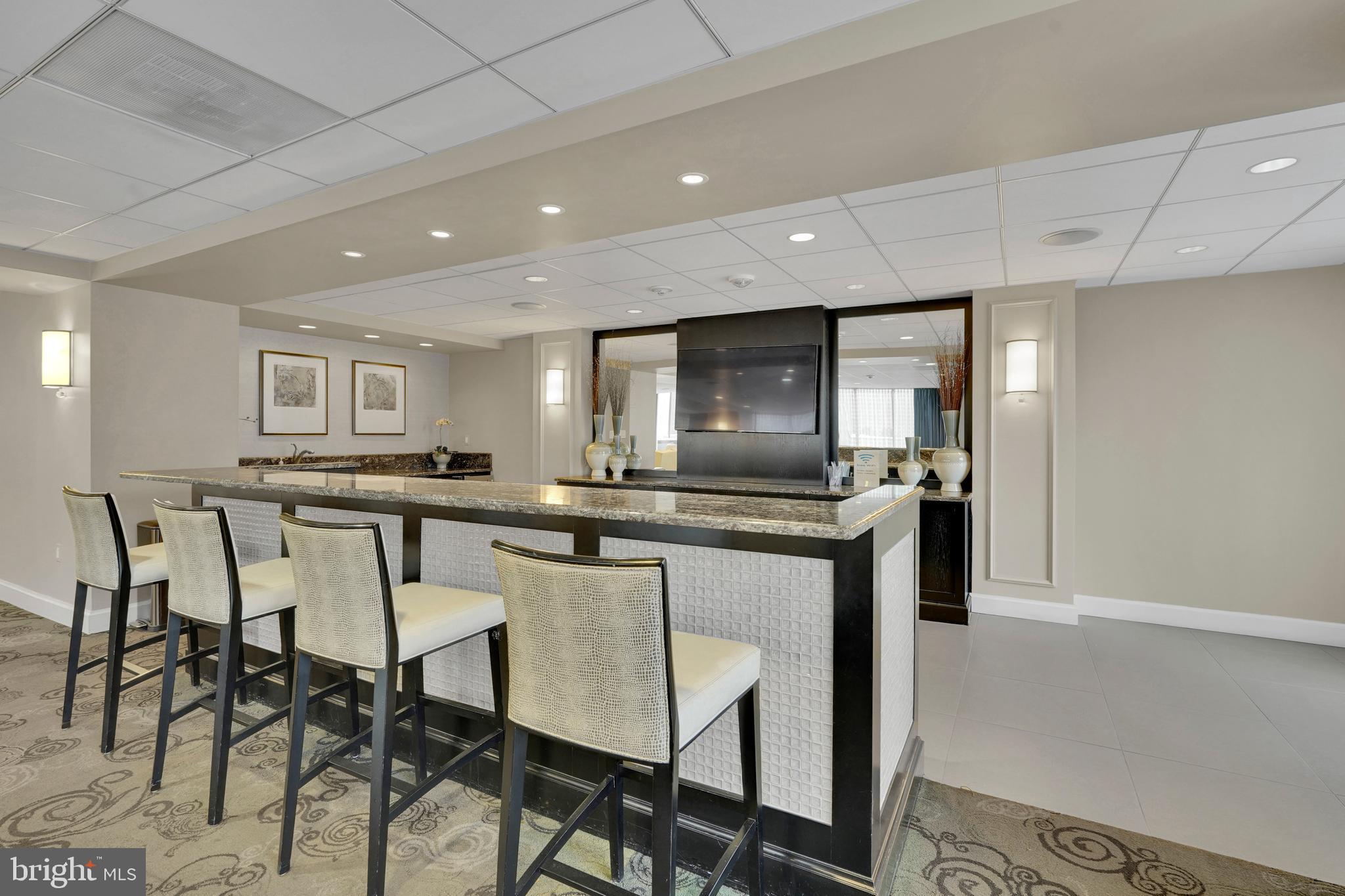 THE ELIZABETH - Residential